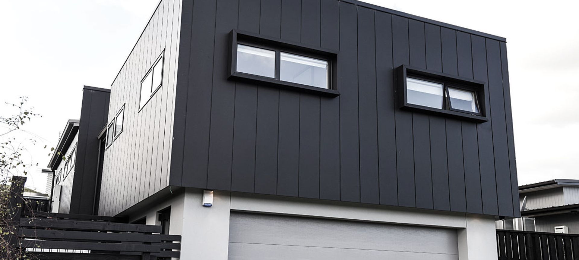 Ultra Sleek Vertical Cladding, Pukekohe banner