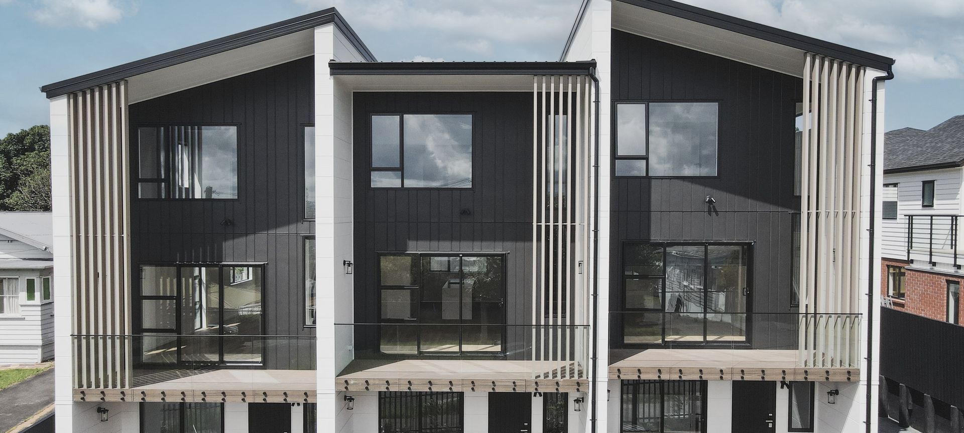 Roberton Residence, Avondale Heights banner