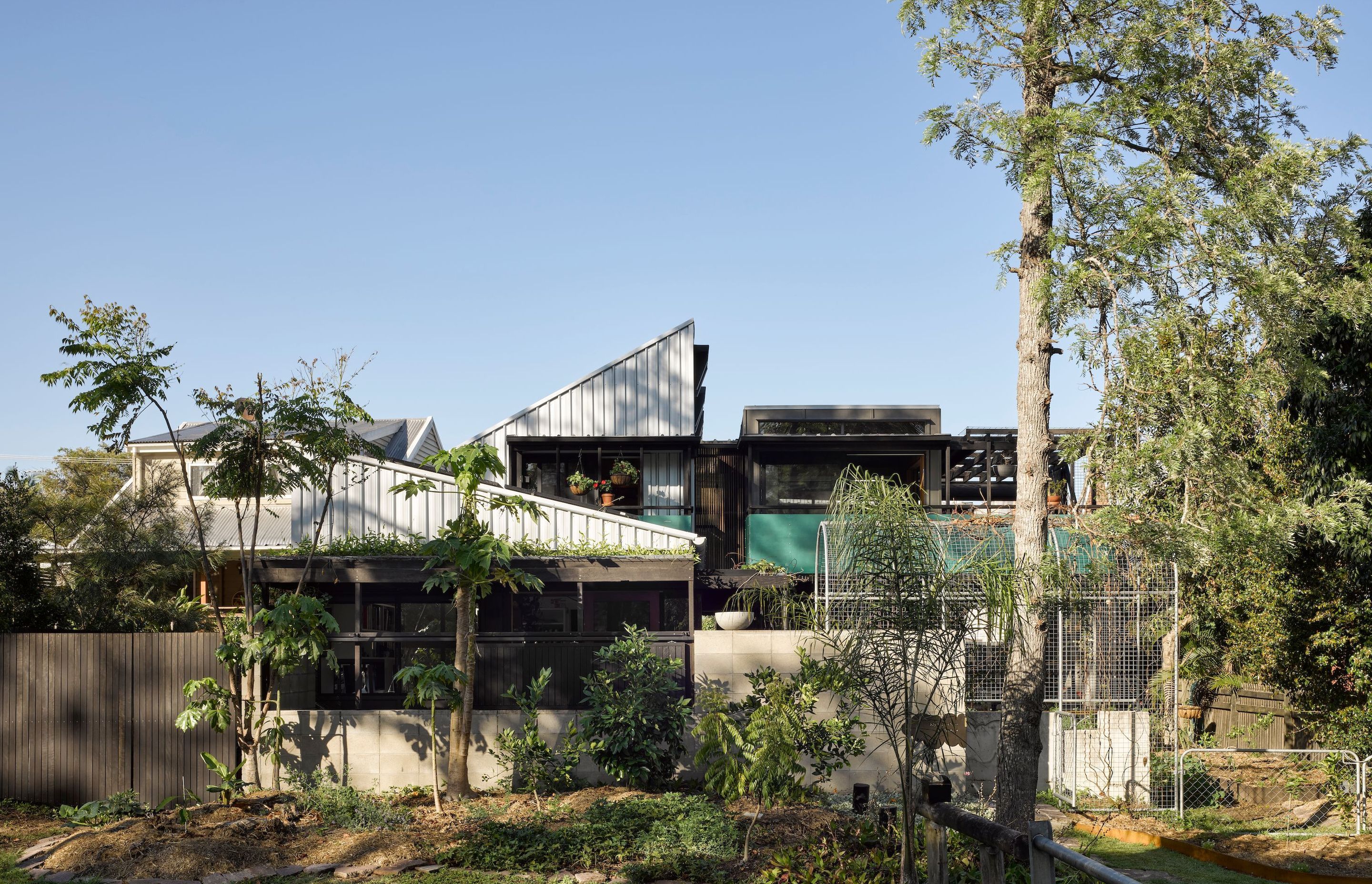 LiveWorkShare House