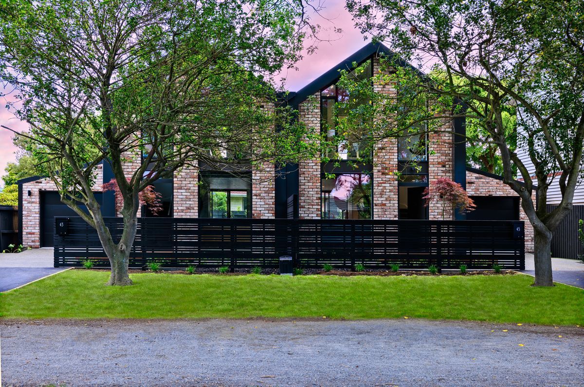 Two-Fold Townhouses