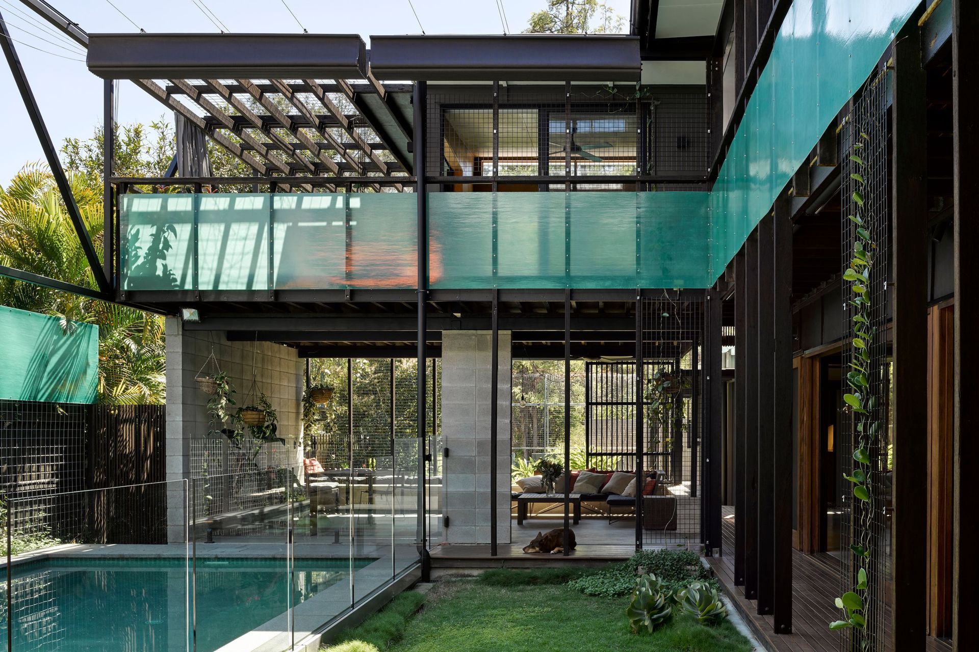 LiveWorkShare House