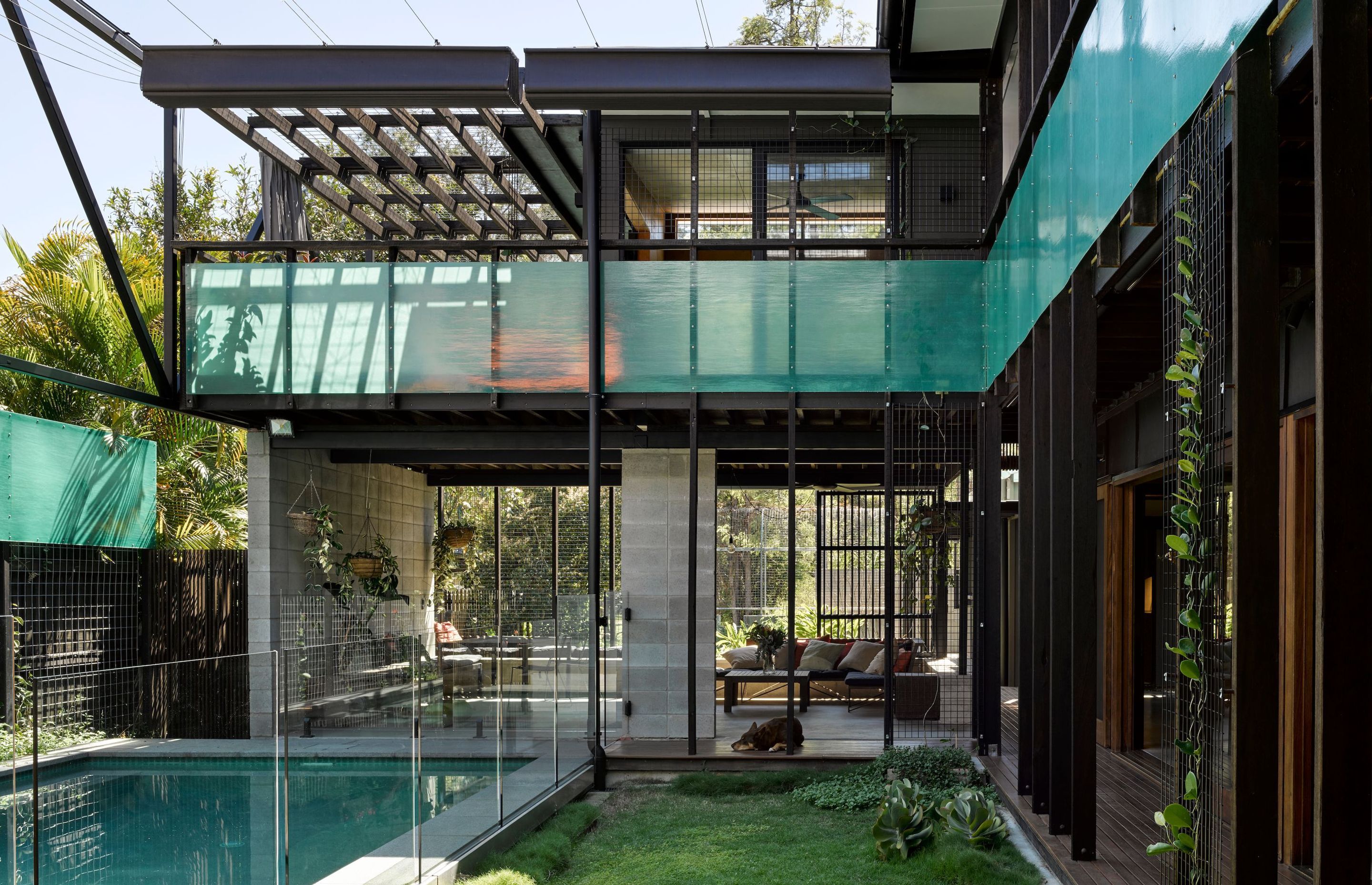 LiveWorkShare House