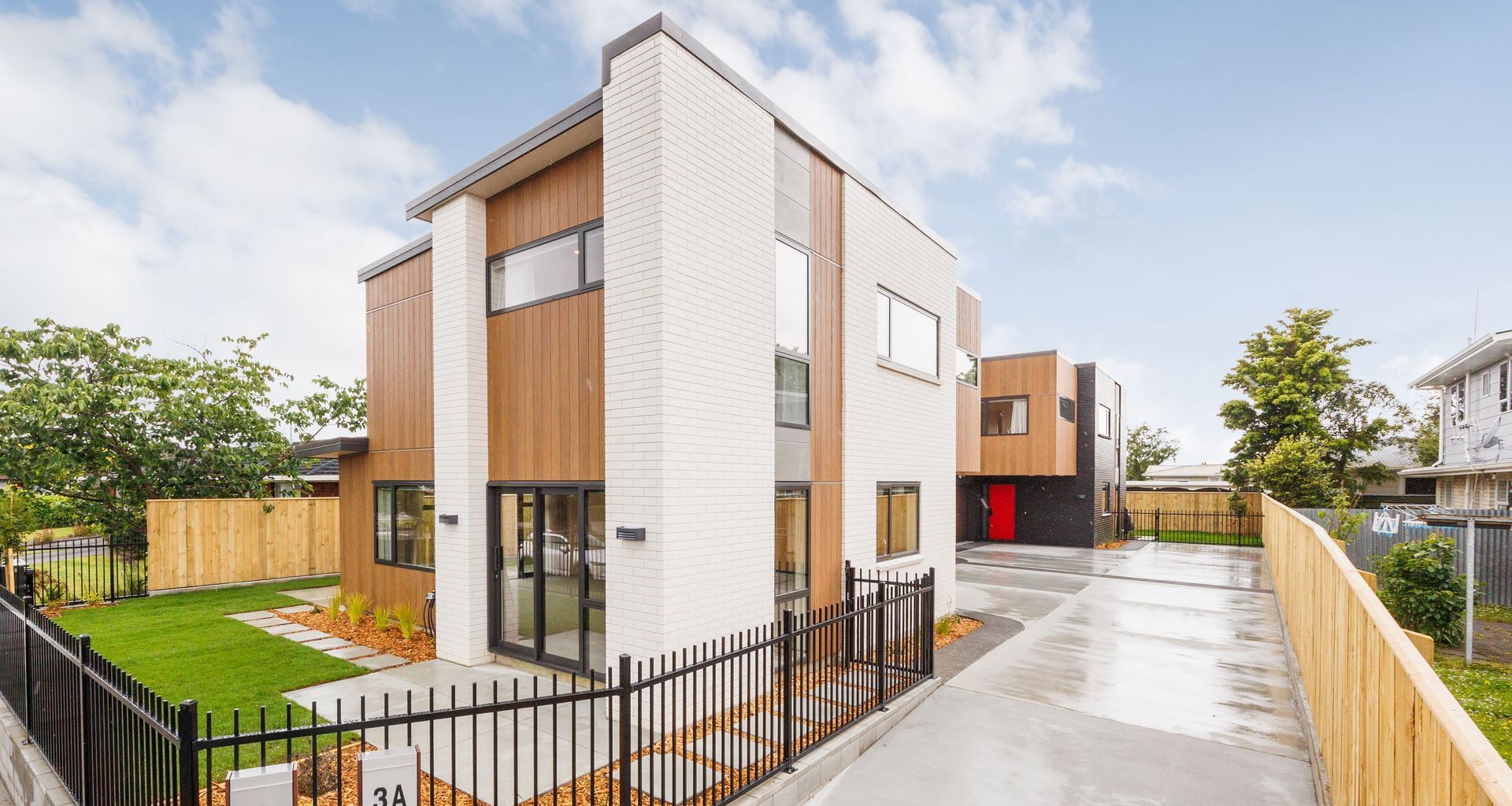 Townhouses 05 - Palmy banner