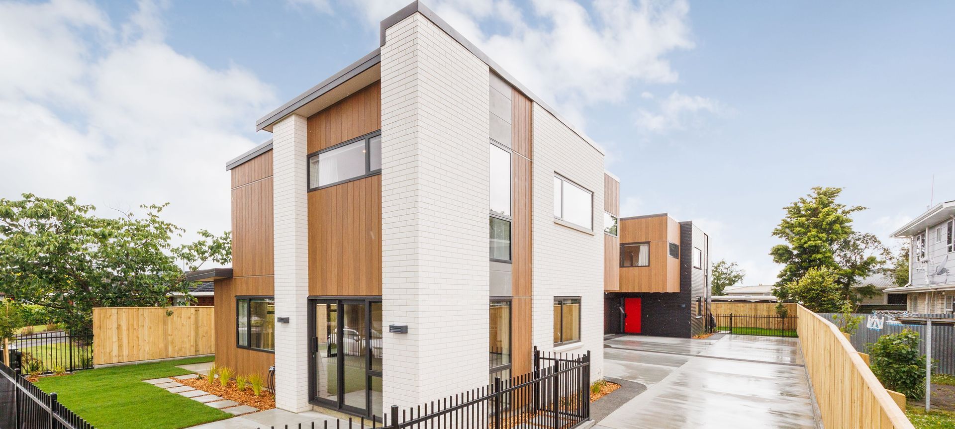 Townhouses 05 - Palmy banner