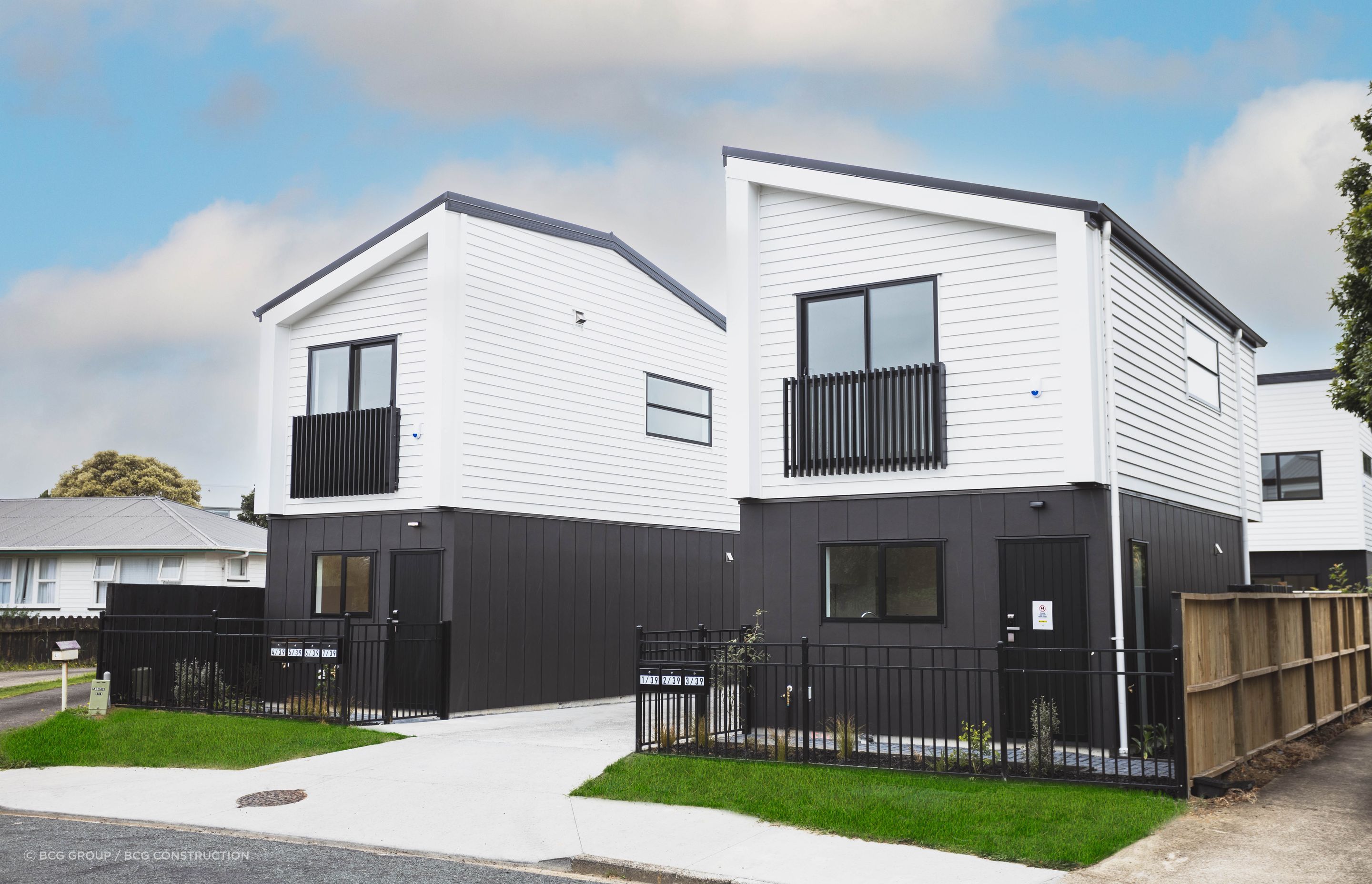 39GrahamAve-SAVL-60.JPG