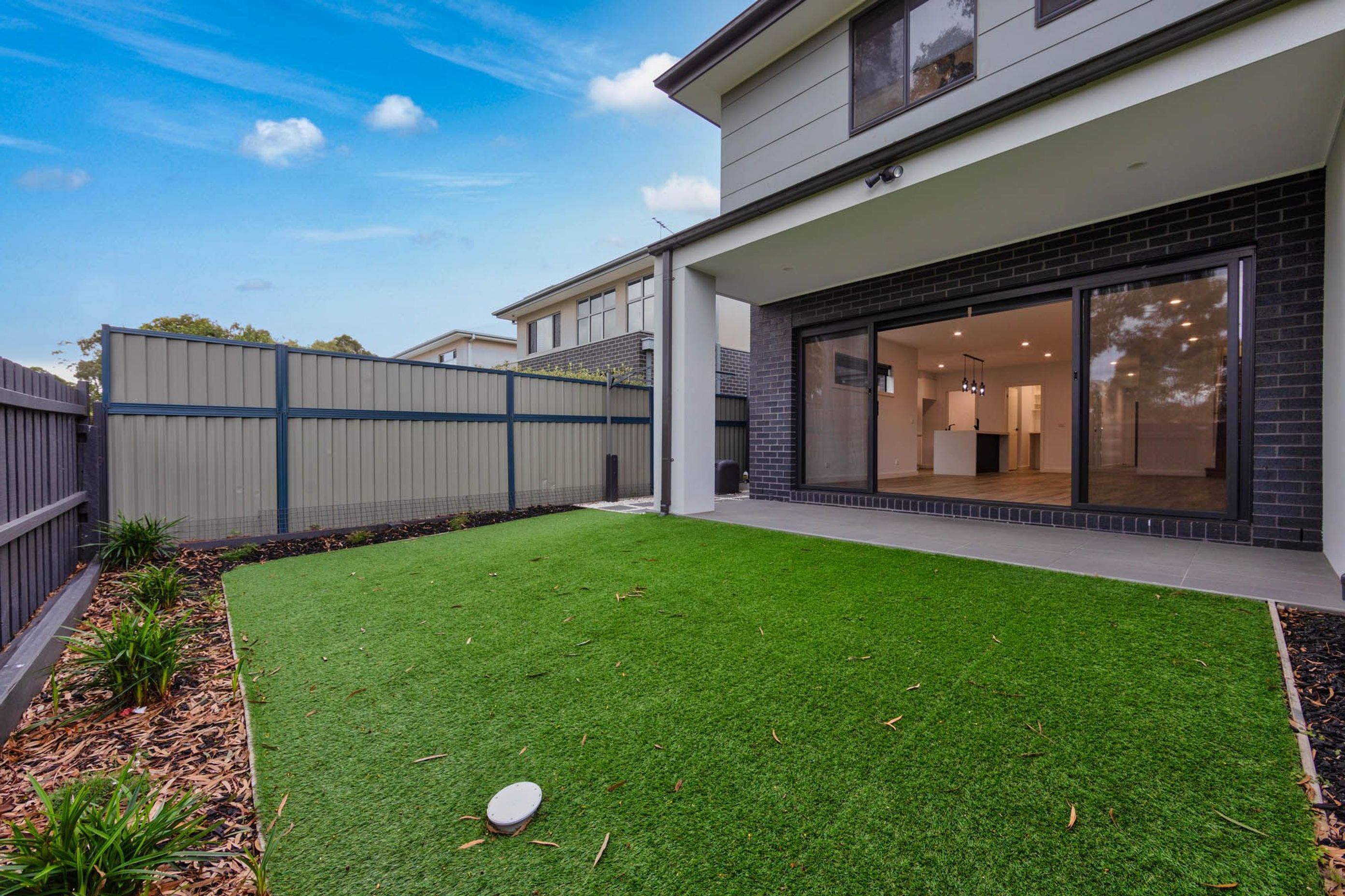 5-Backyard.jpg