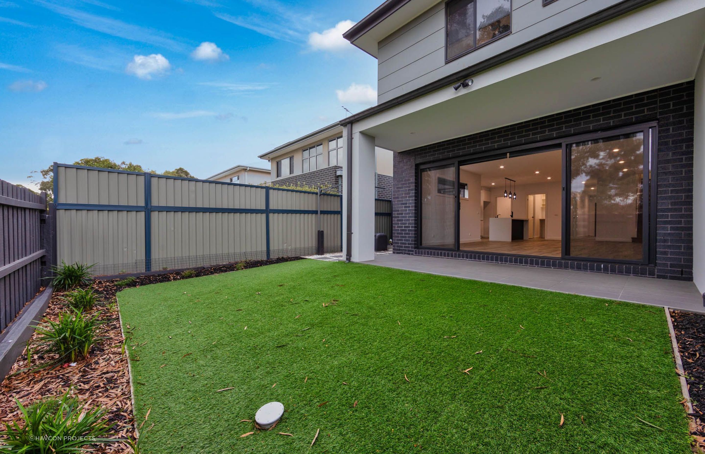 5-Backyard.jpg