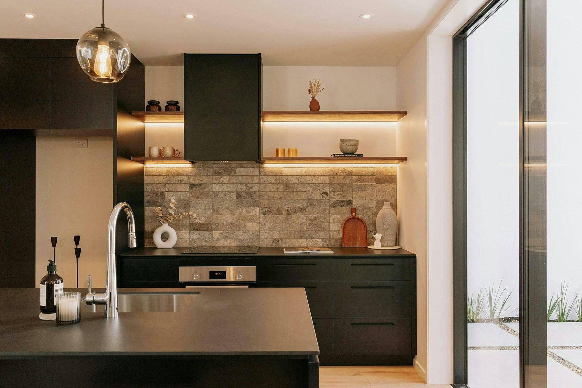 66-Huia-Road-TownhousesModern-TownhousesConstrukt-ArchitectsAucklandKitchen.jpg