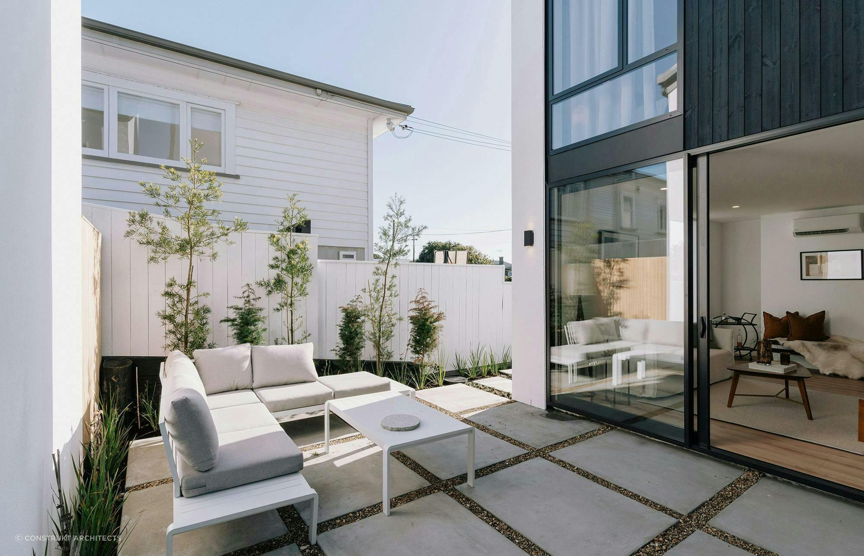 66-Huia-Road-TownhousesModern-TownhousesConstrukt-ArchitectsAucklandPatio.jpg