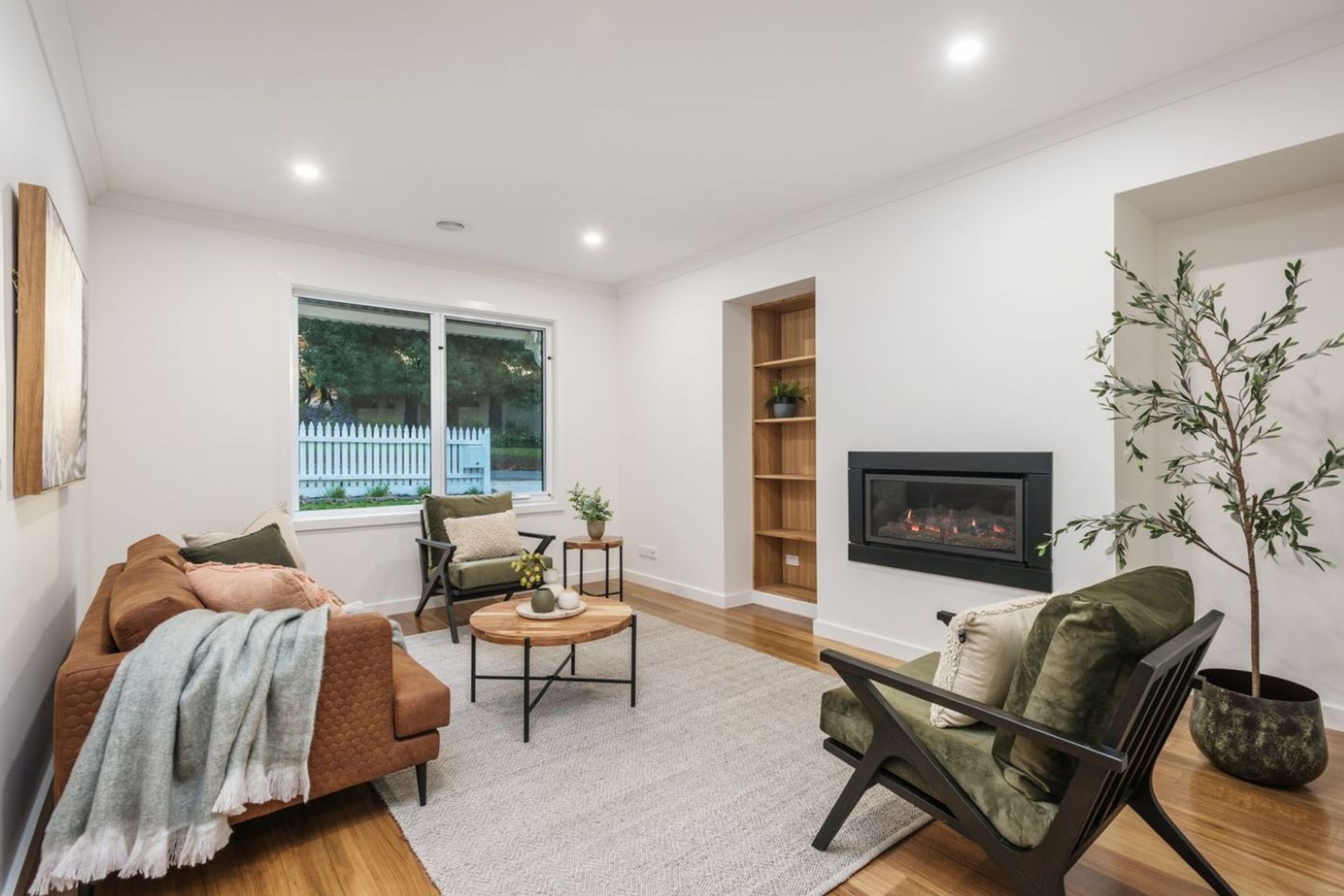 712-residential-L2246042-1615866641b0TDqp.jpg