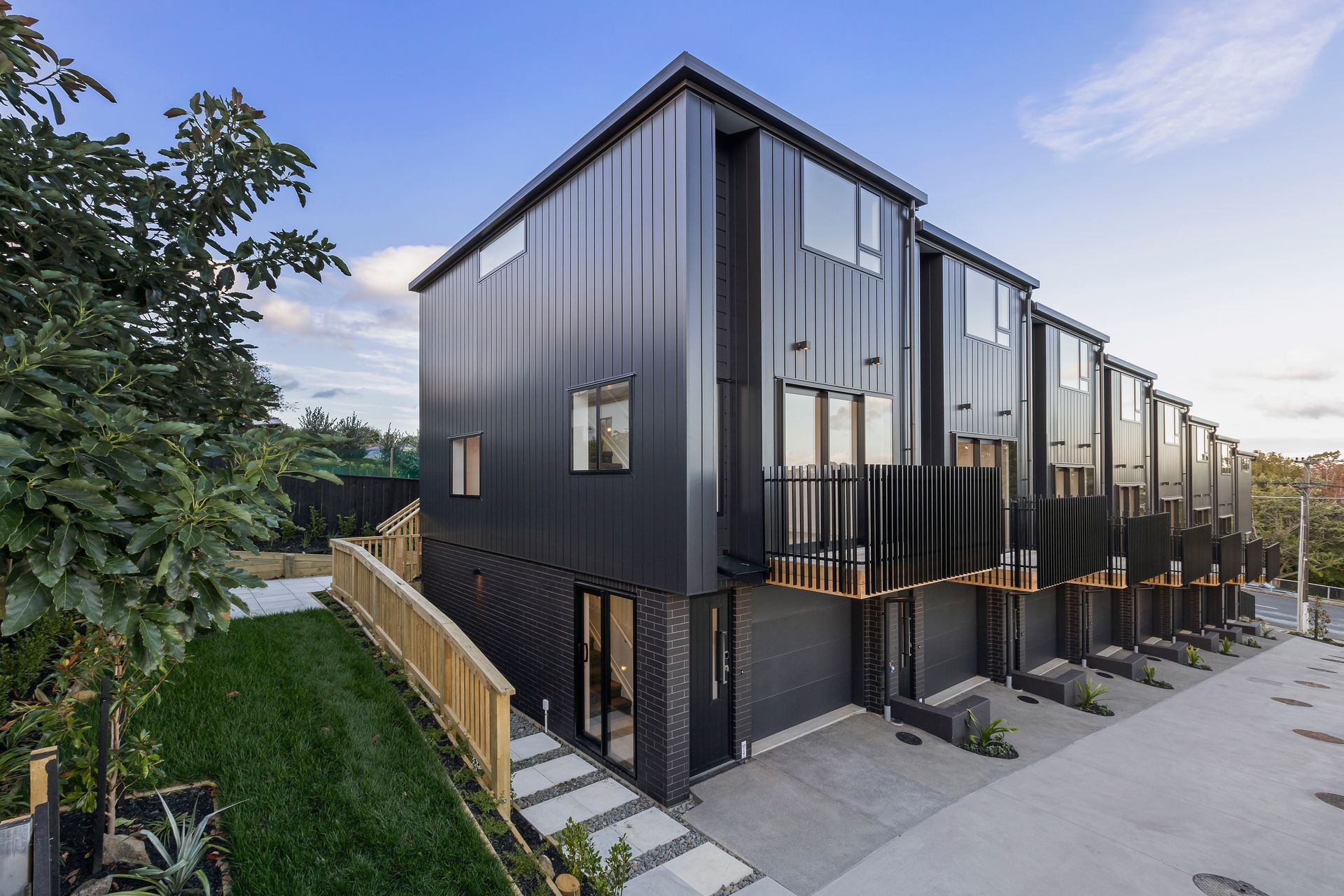 Riddell Road Multi-Unit