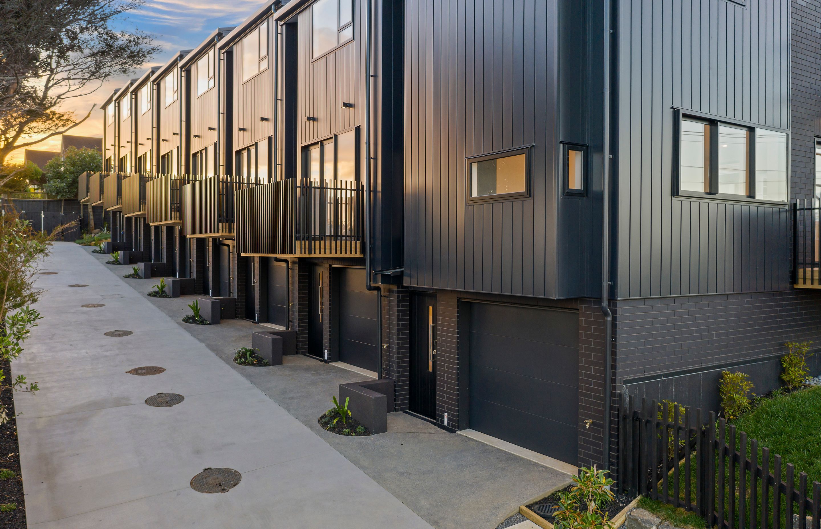 Riddell Road Multi-Unit