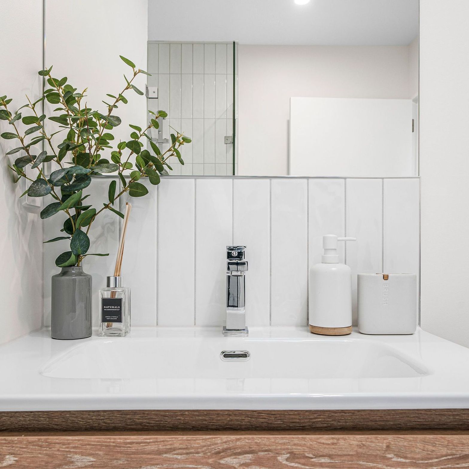 AbsoluteHomesBeachgrove18.jpg
