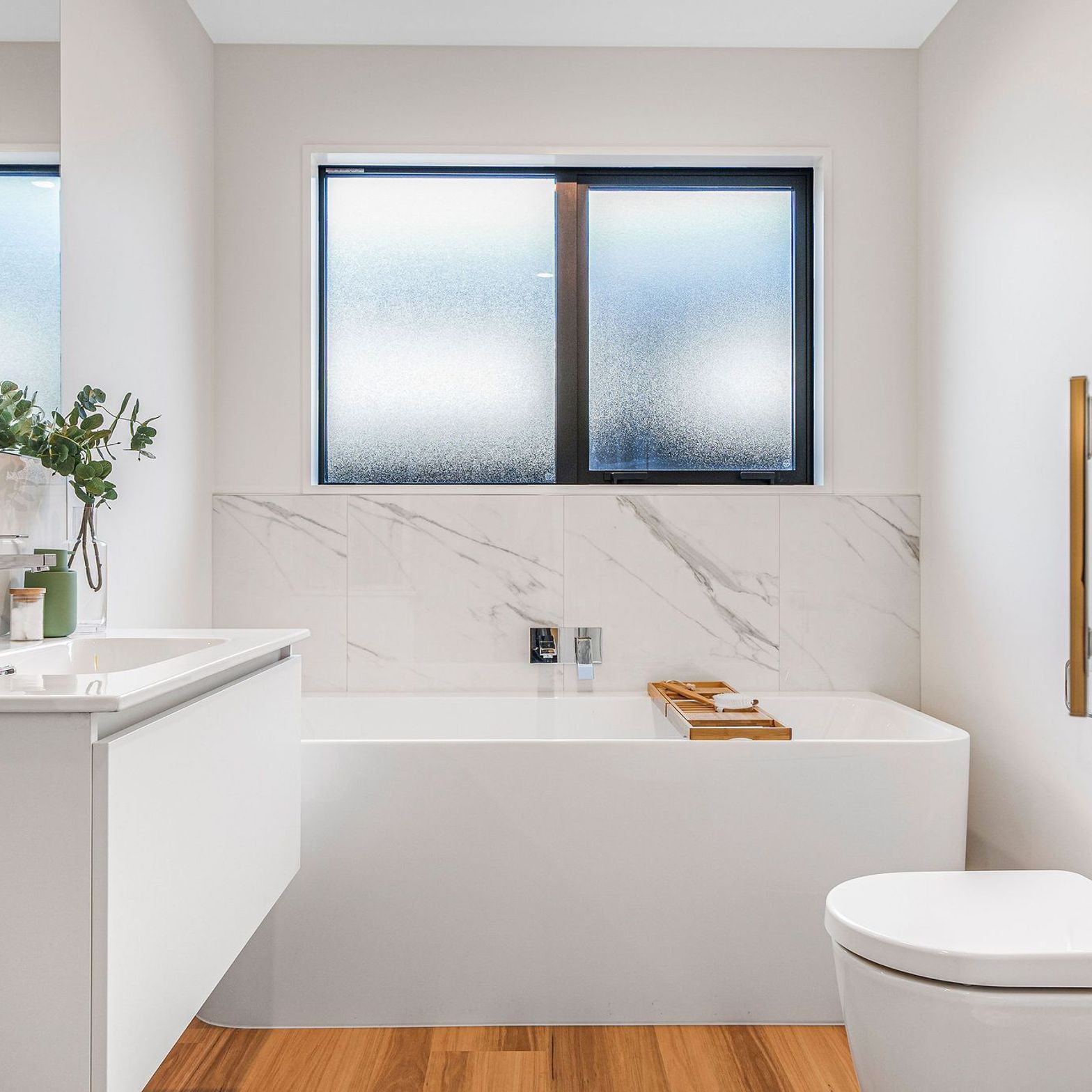 AbsoluteHomesBeachgrove24.jpg