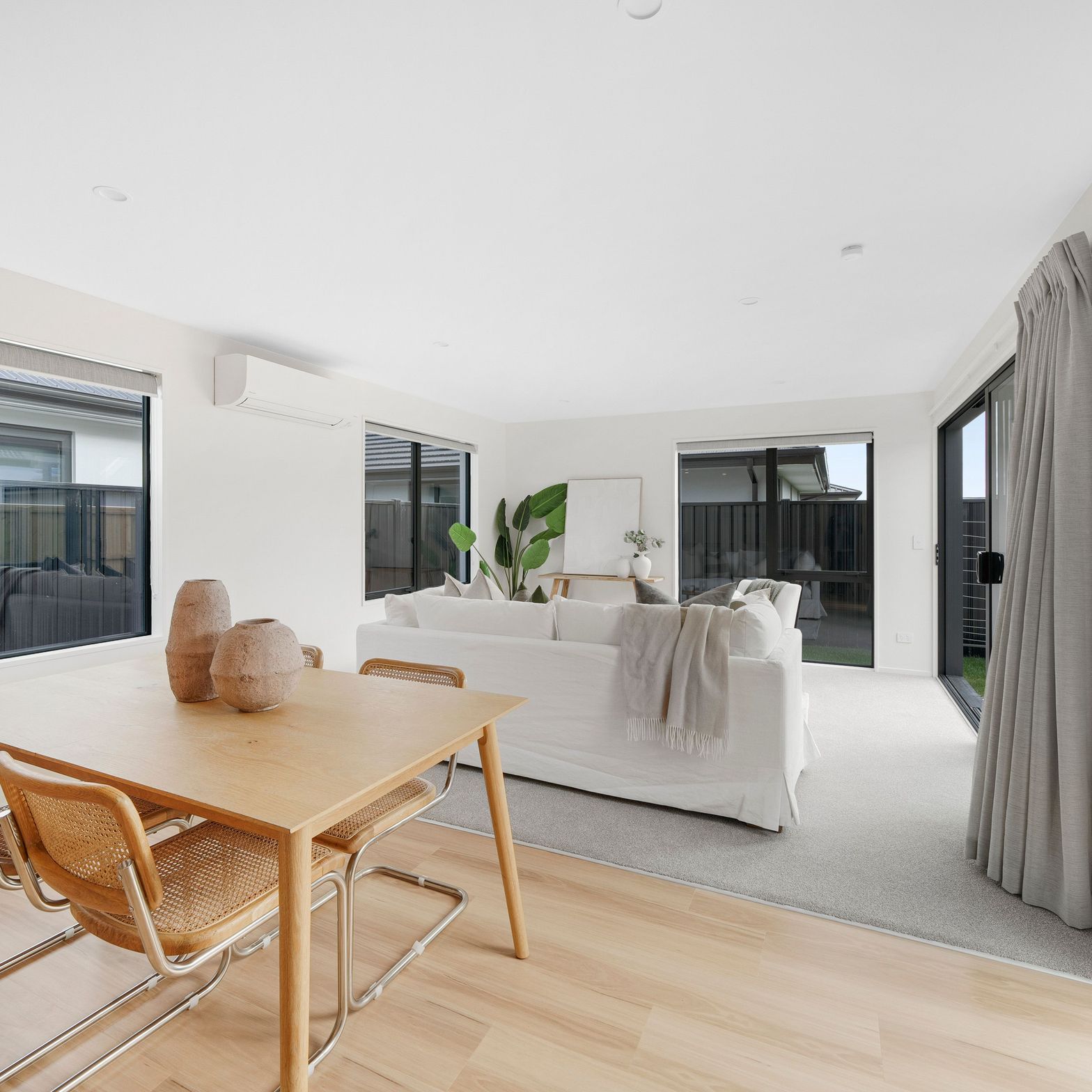 AbsoluteHomesBeachgrove3.jpg