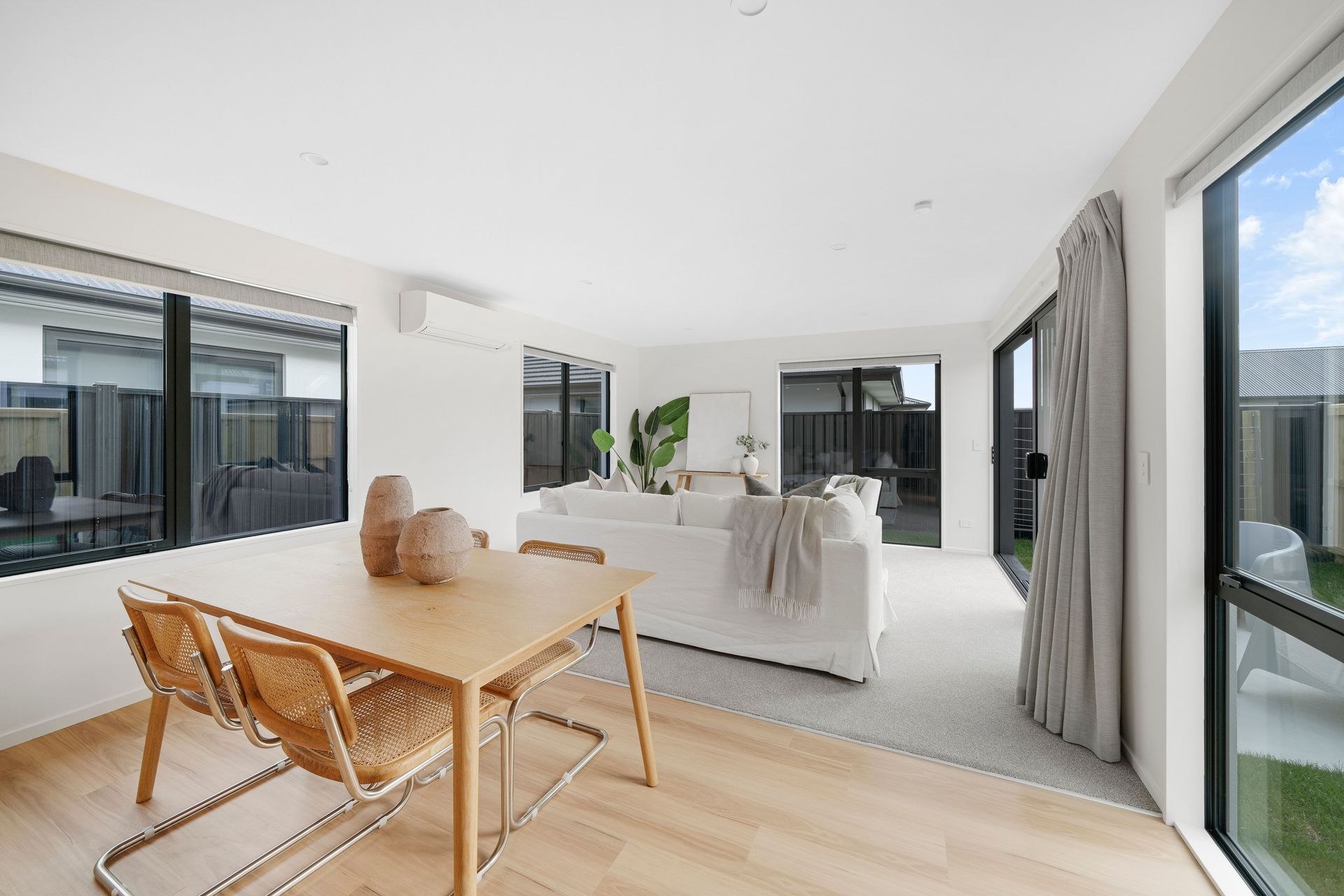 AbsoluteHomesBeachgrove3.jpg