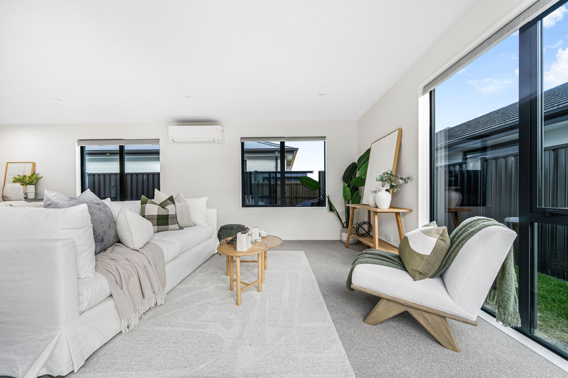 AbsoluteHomesBeachgrove7.jpg