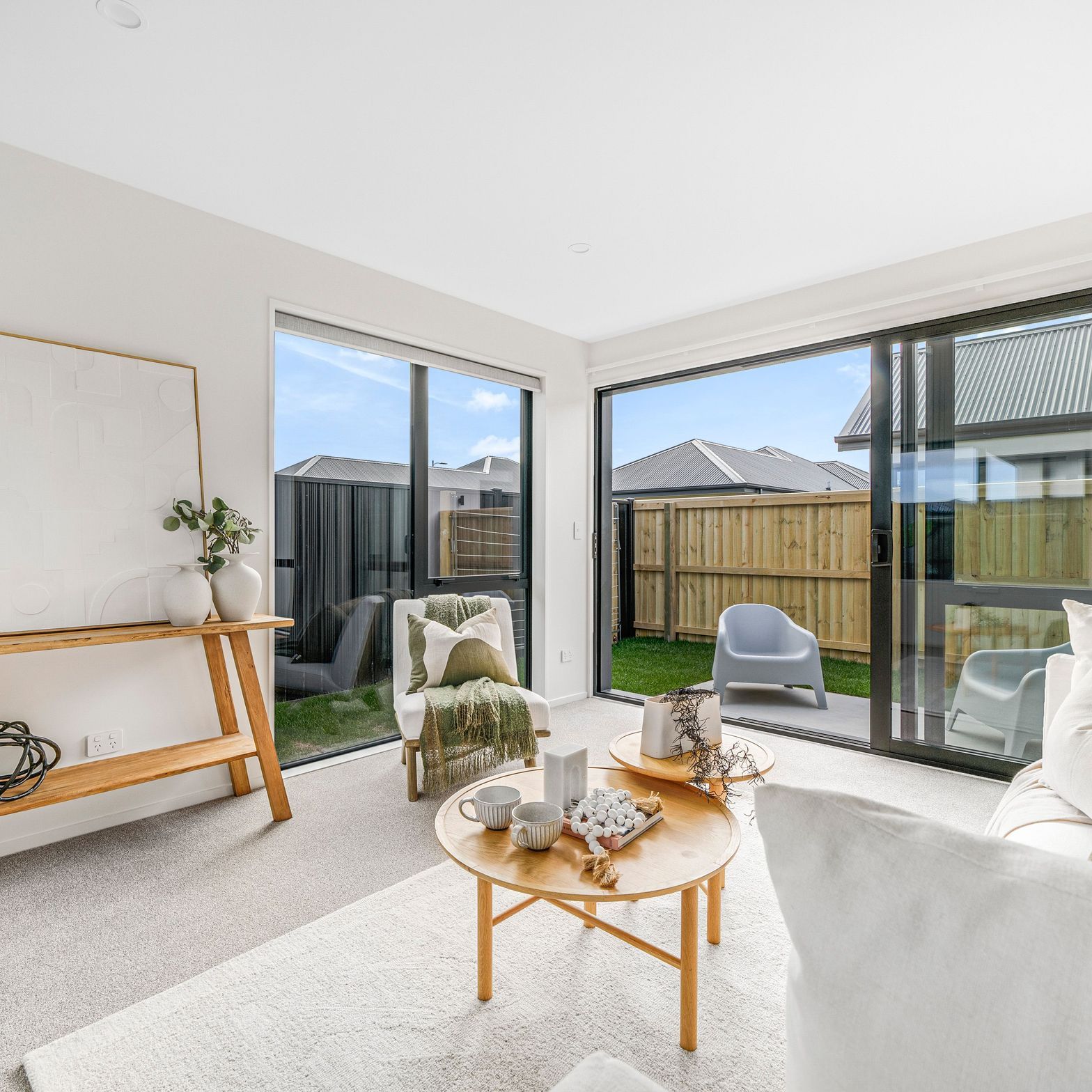 AbsoluteHomesBeachgrove9.jpg