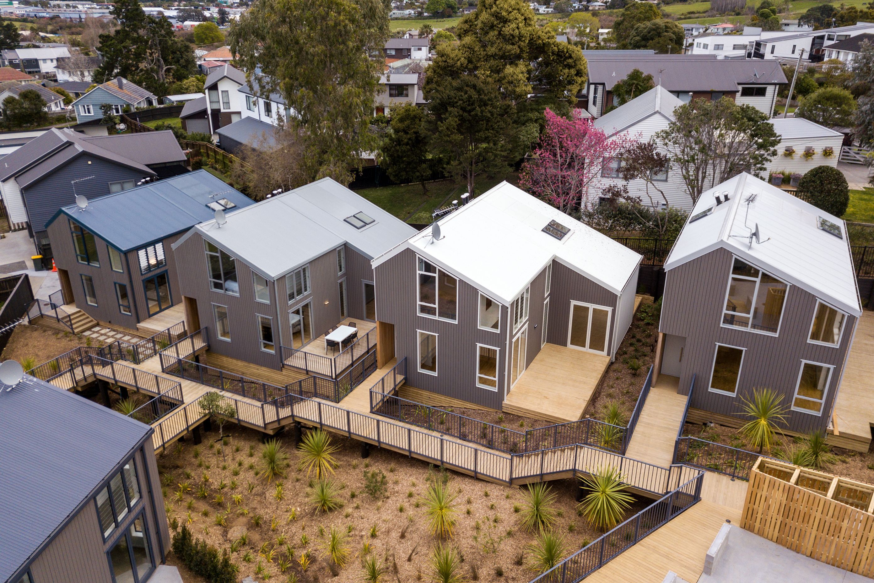 Creating Communities: 39 Castledine Crescent 