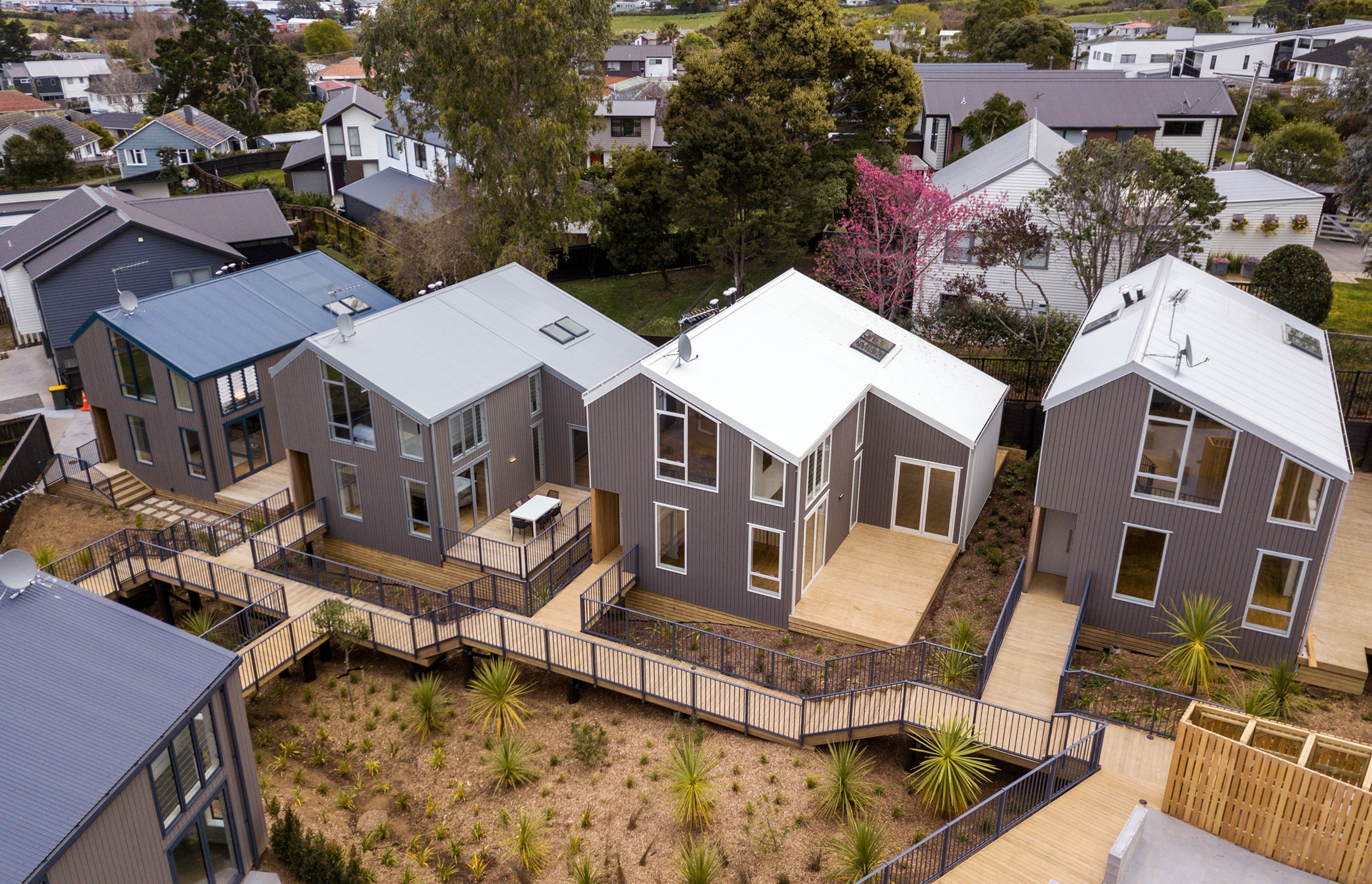 Creating Communities: 39 Castledine Crescent