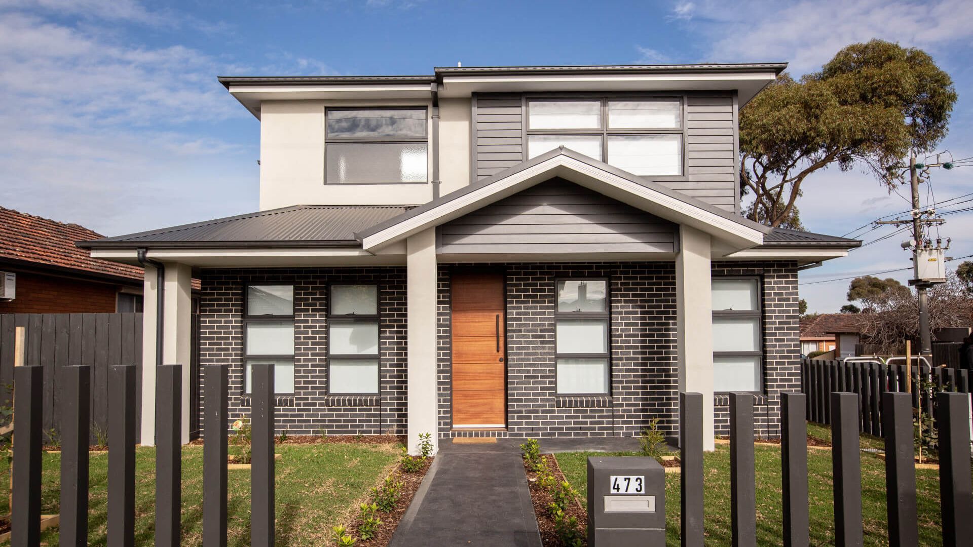 Blackshaws Road, Altona North banner
