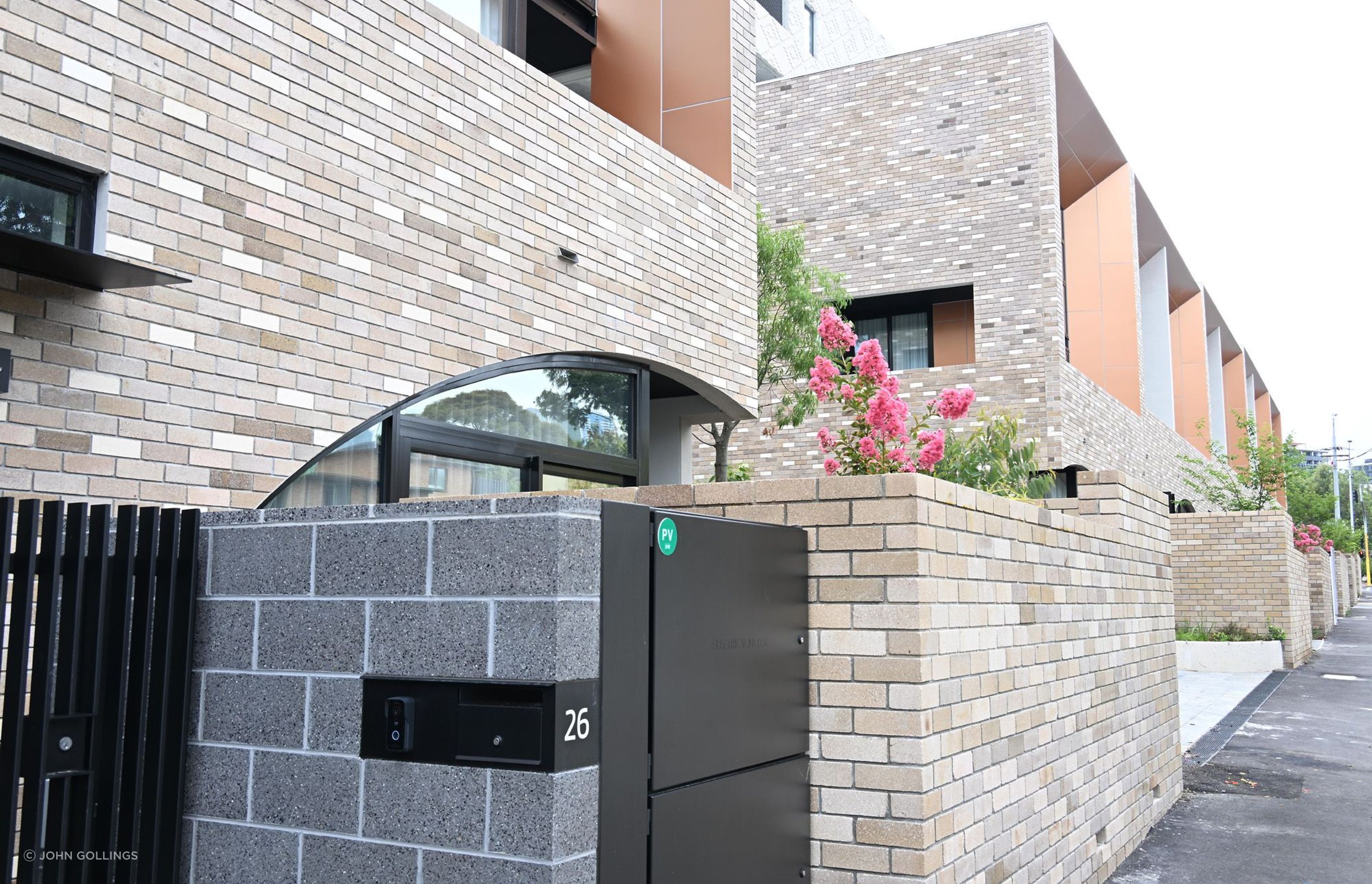 Brick-inlay-Grey-brick-tiles-NMPHRP.jpg