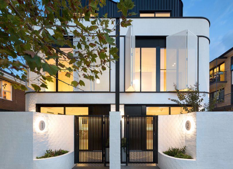 Pine Ave | Elwood