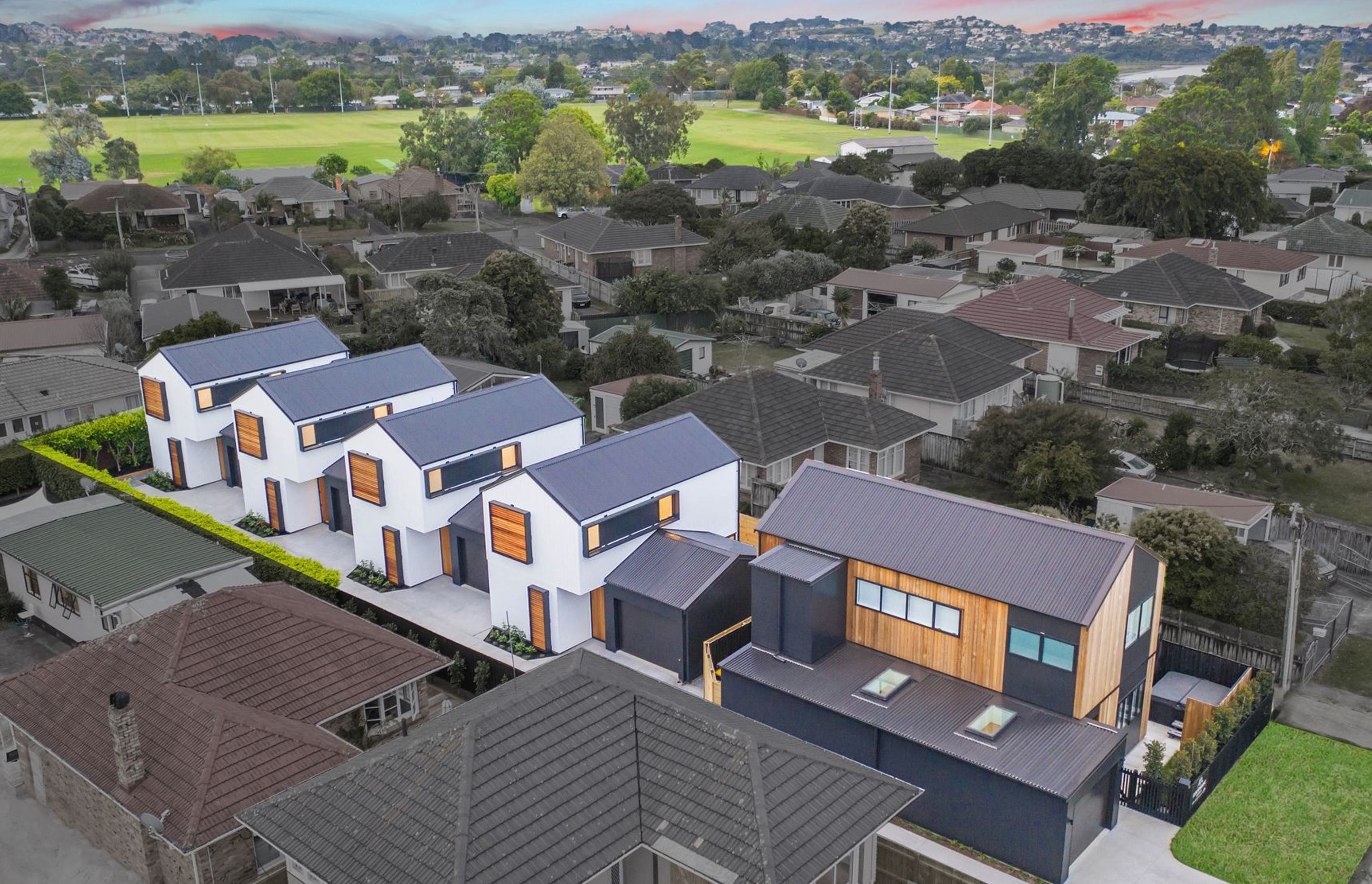 Peninsula Townhouse Development
