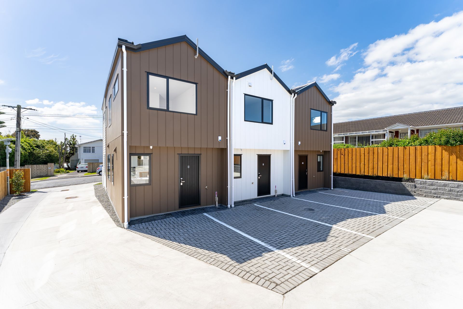 Te Atatu Peninsula Townhouse