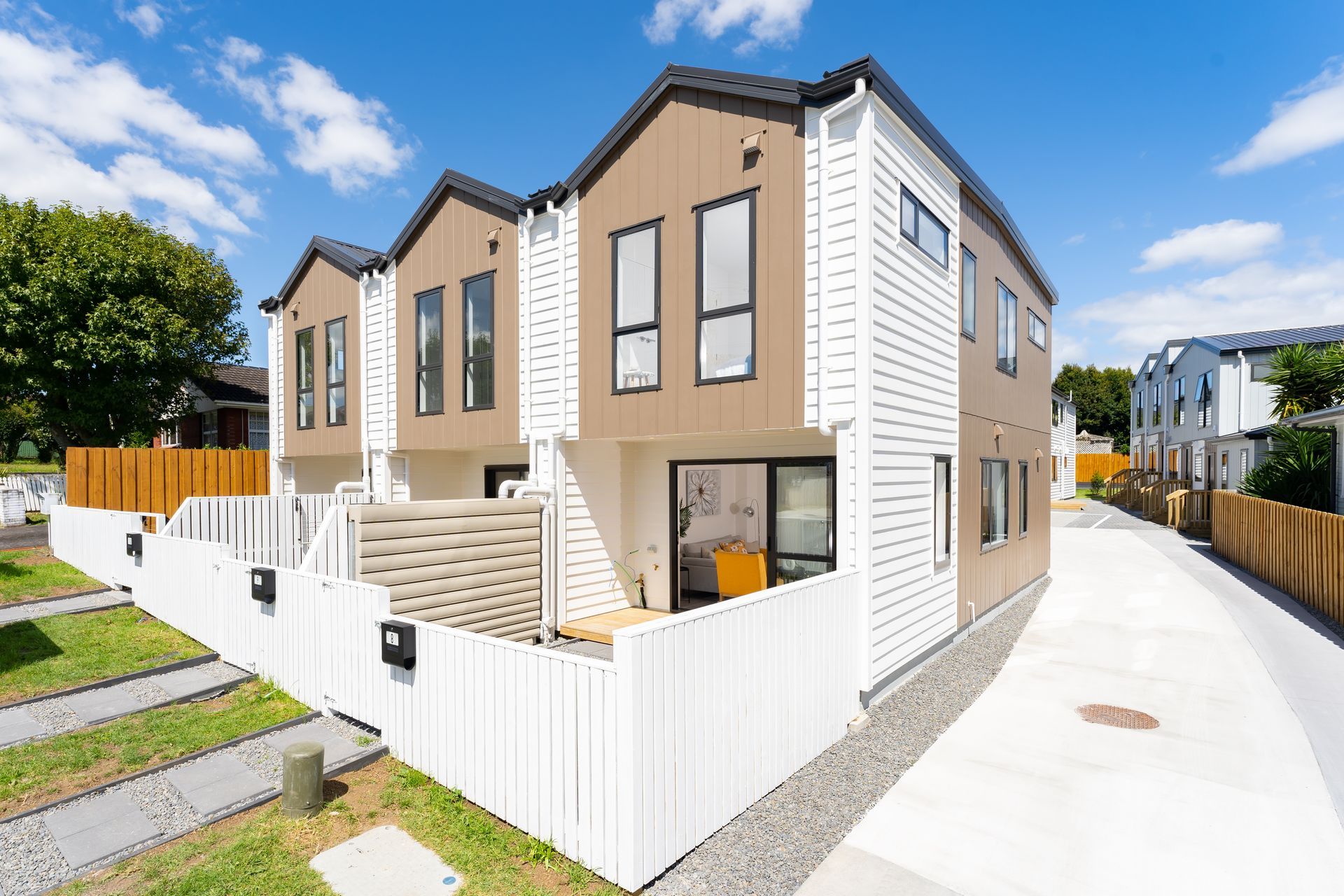 Te Atatu Peninsula Townhouse