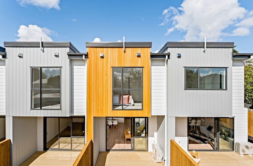 Te Atatu Peninsula Townhouse