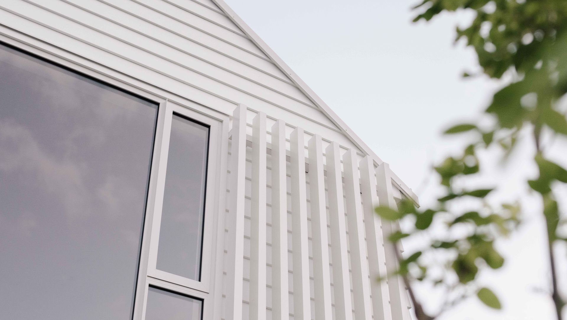 Commissariat Road, Mt Wellington banner