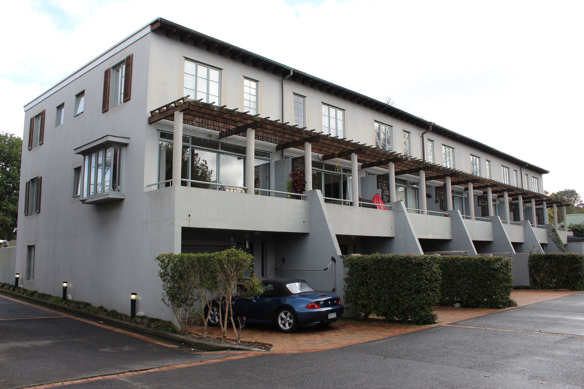 Multi-Unit and High Rise Apartment Building