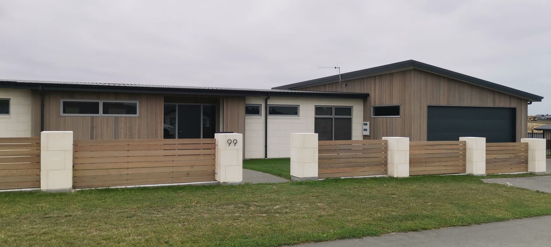 Timaru Town Houses banner