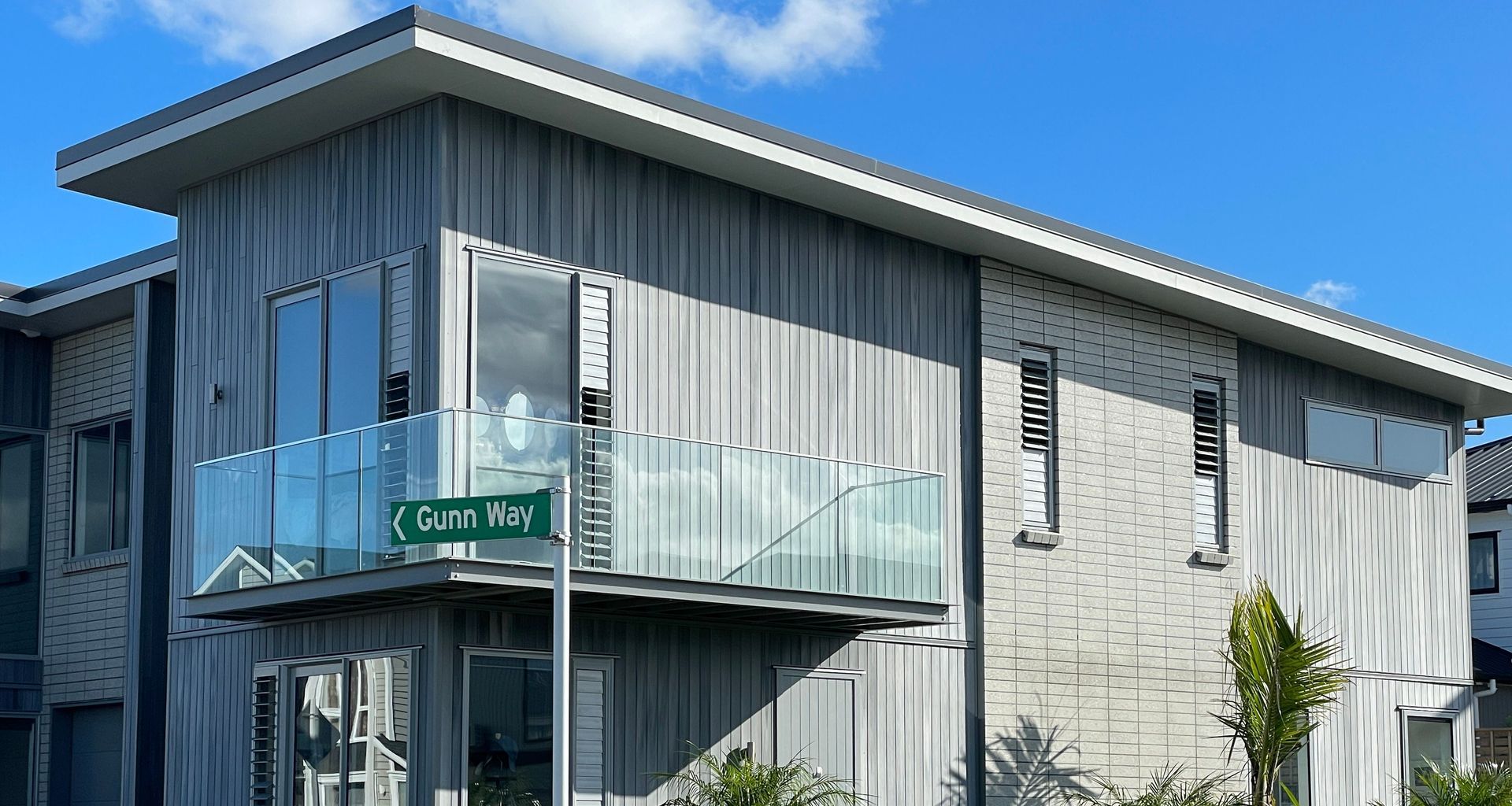 Gunn Way Terraces banner