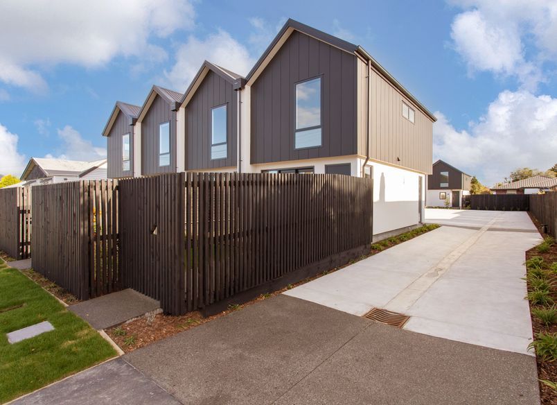Wrights Road, Addington - x10 townhouses