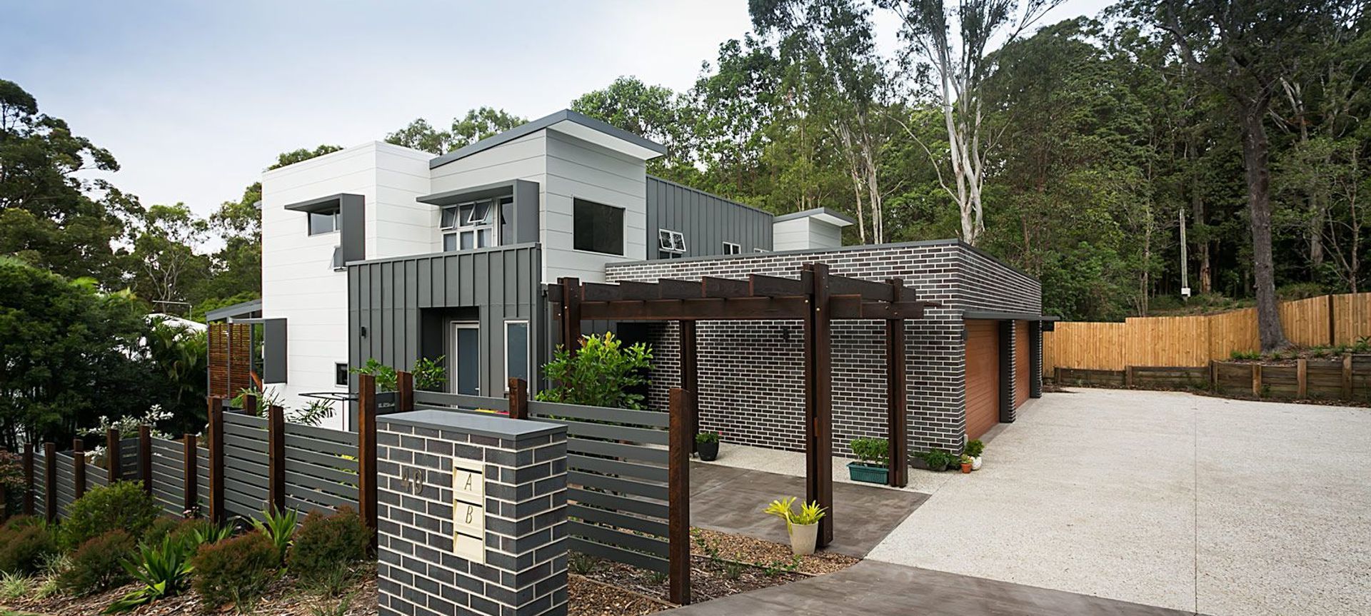 Buderim Duplex banner