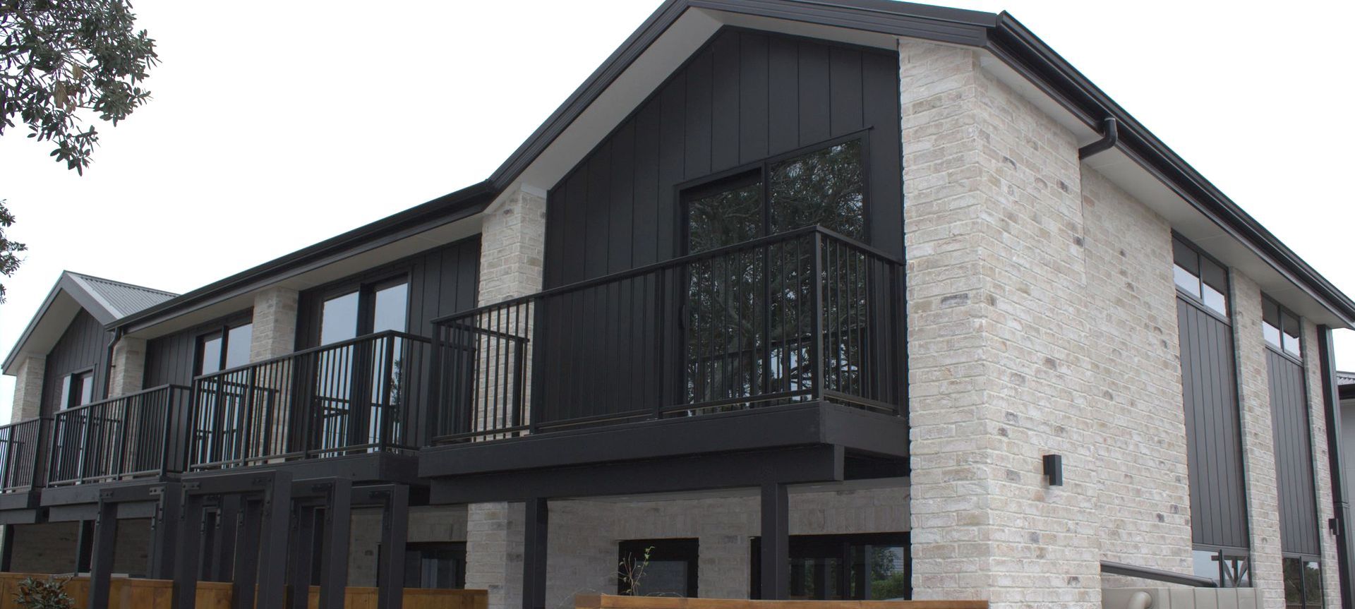Townhouse Development By Williams Corporation In Tirimoana Road, Te Atatu South banner