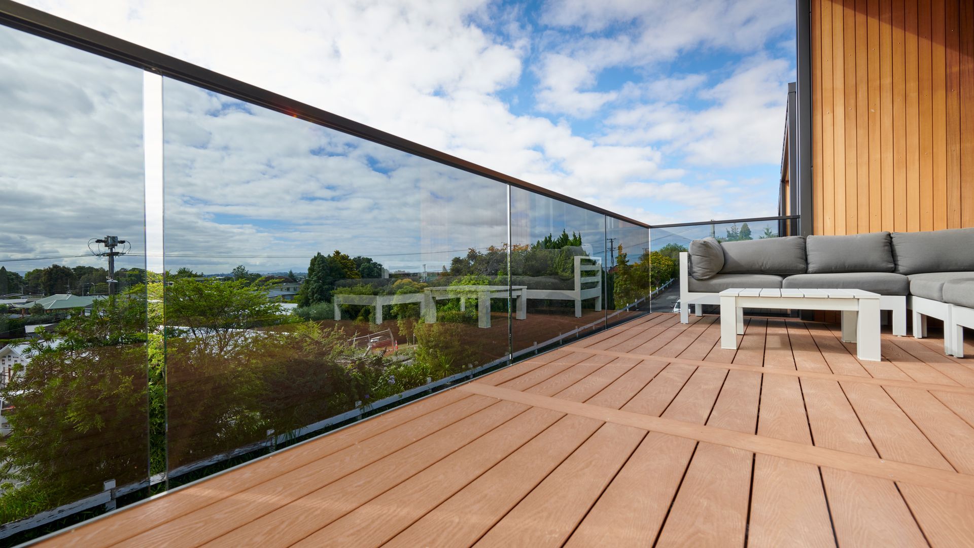Striking Tinted Frameless Glass Balustrade banner