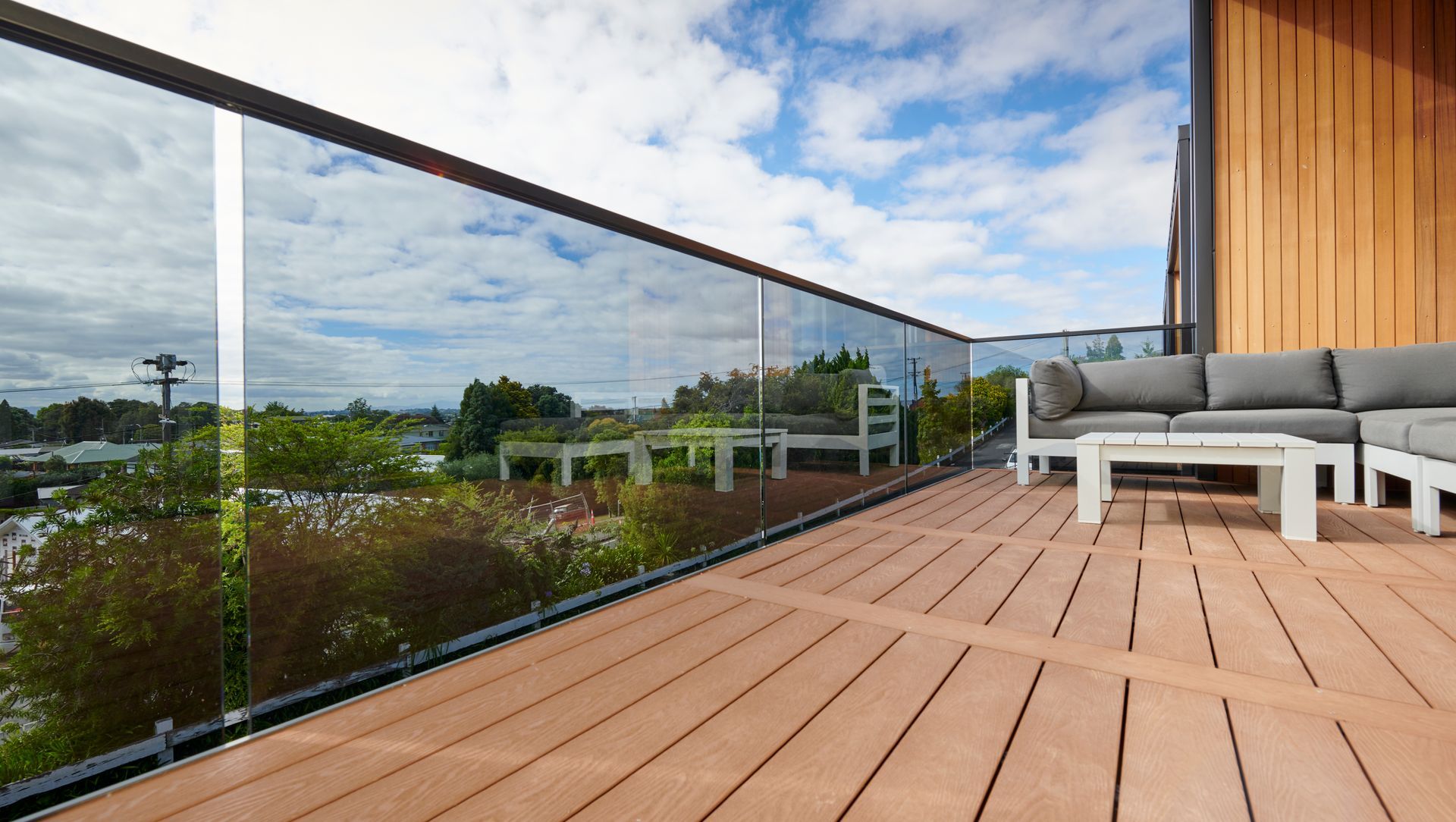 Striking Tinted Frameless Glass Balustrade banner