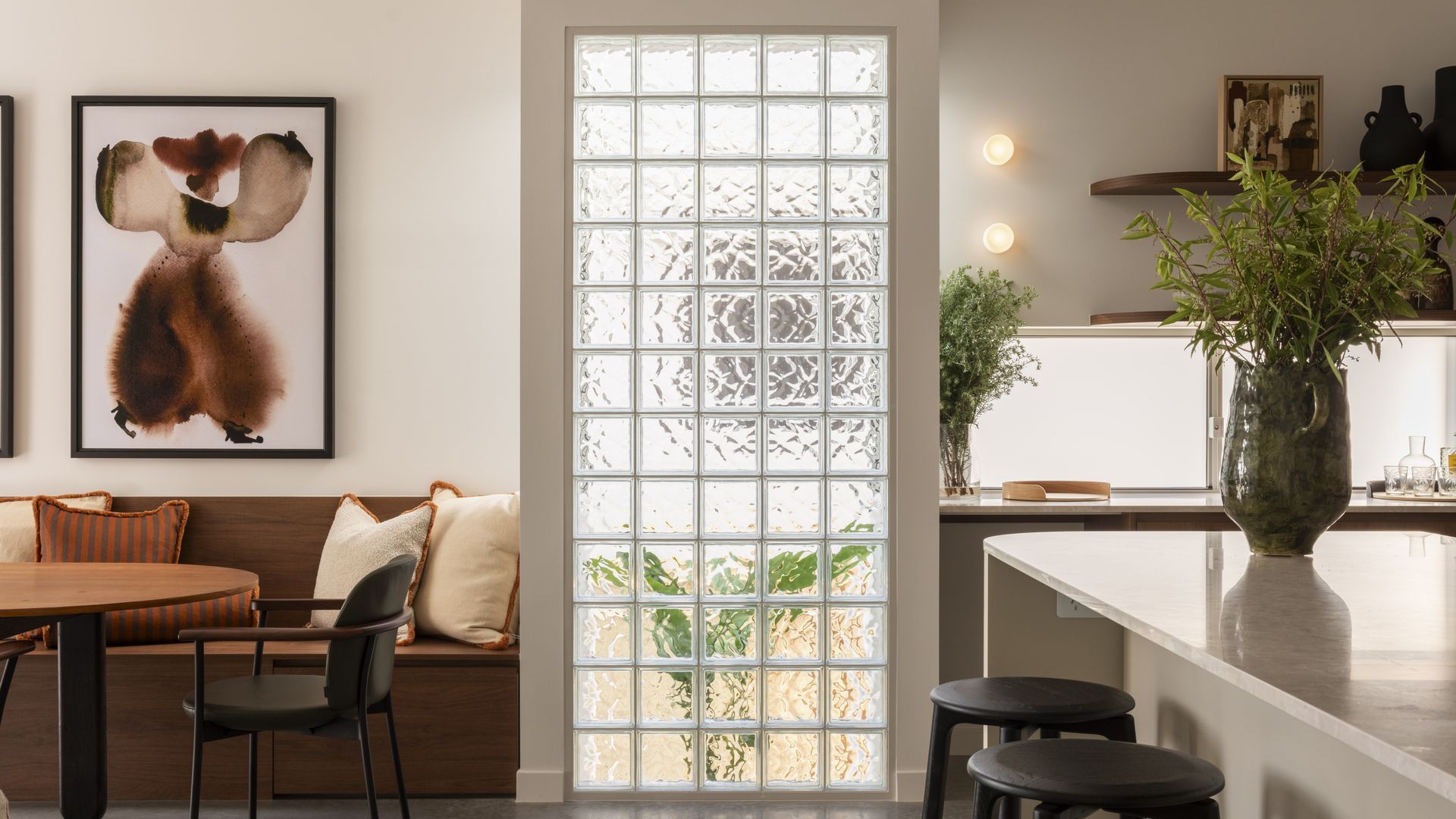 Olsens Miami banner