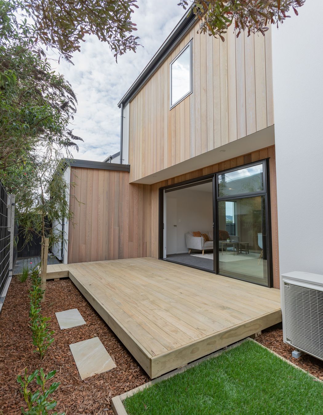 Barrington St, Barrington - x5 townhouses