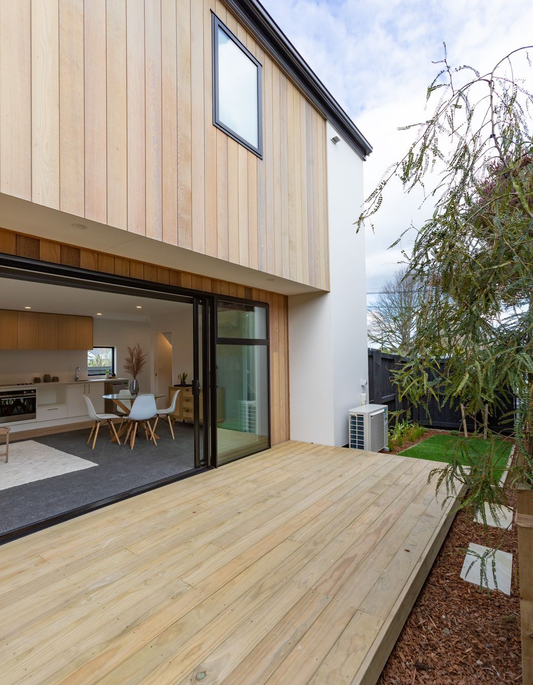 Barrington St, Barrington - x5 townhouses