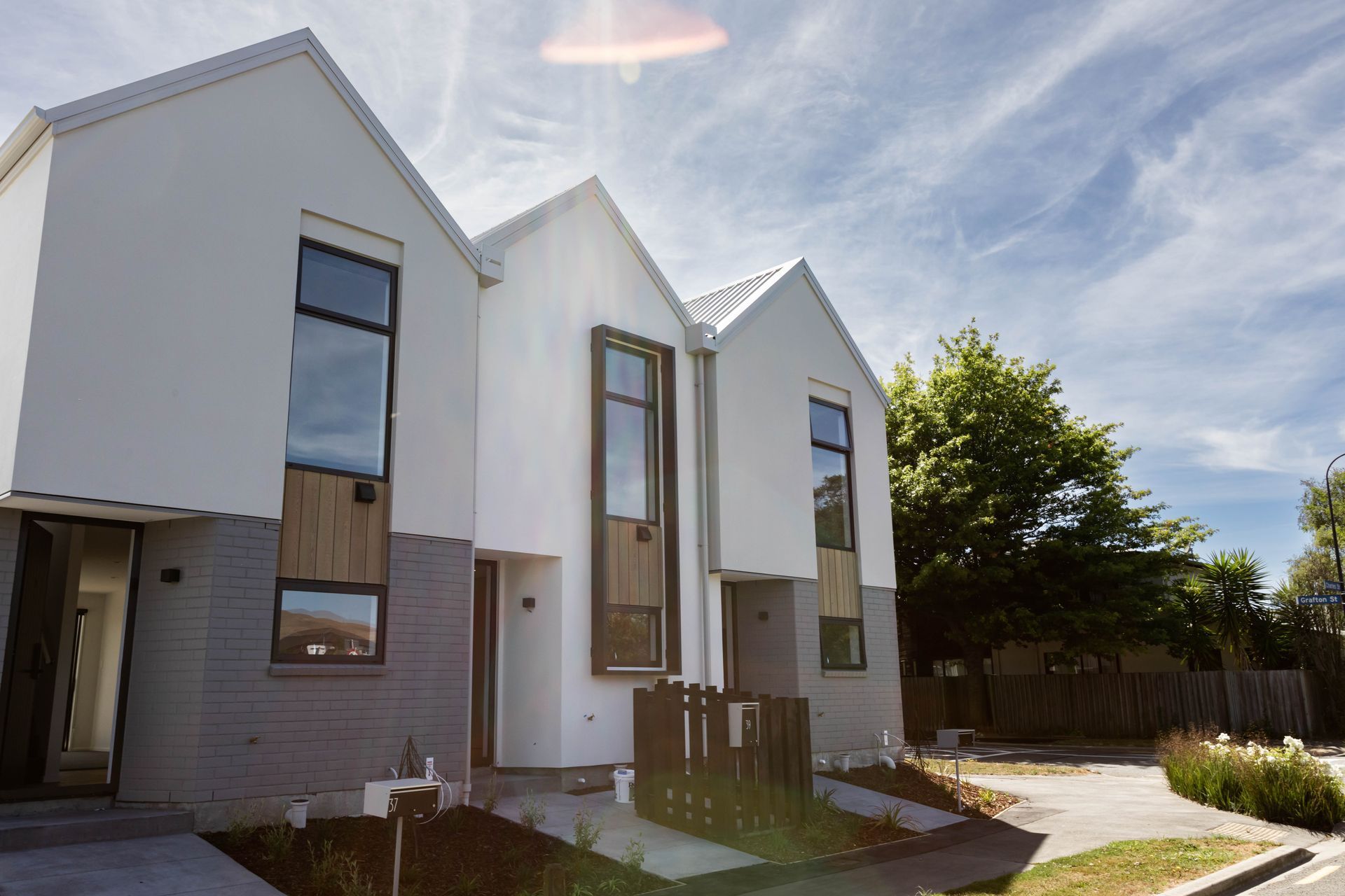 Grafton Street, Waltham - x6 townhouses