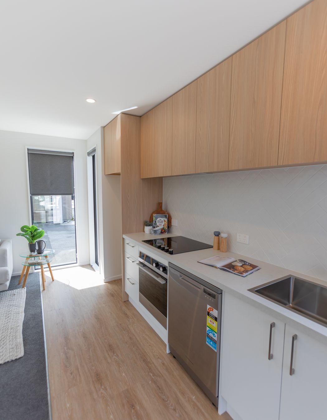 Selwyn St, Spreydon - x5 townhouses