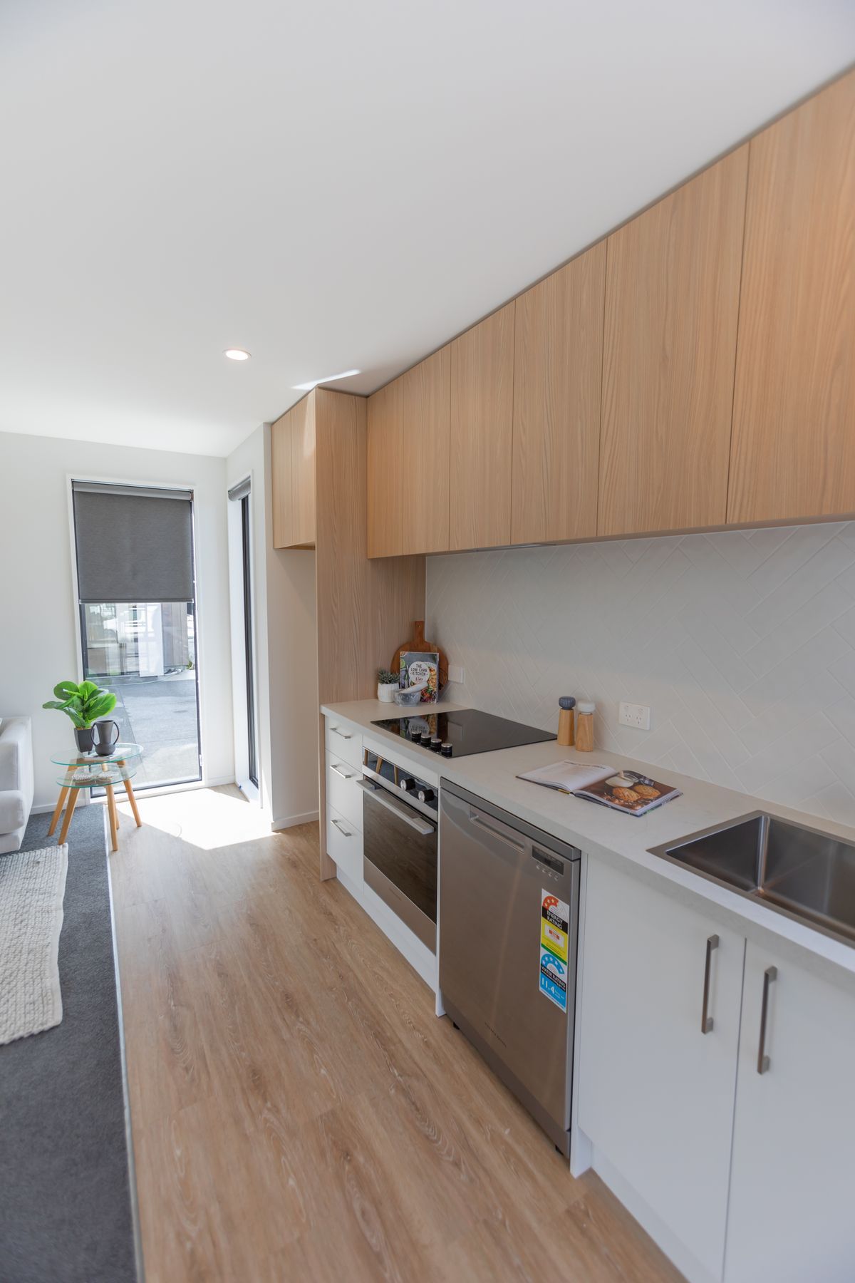 Selwyn St, Spreydon - x5 townhouses
