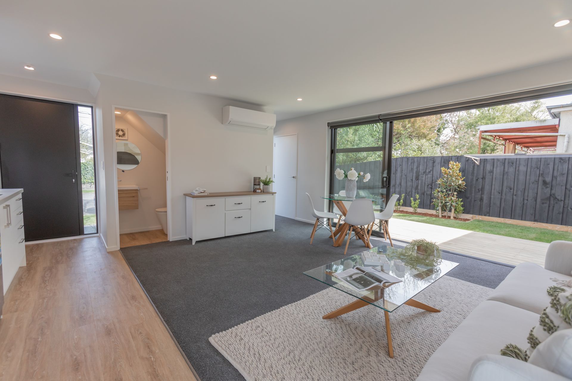 Selwyn St, Spreydon - x5 townhouses