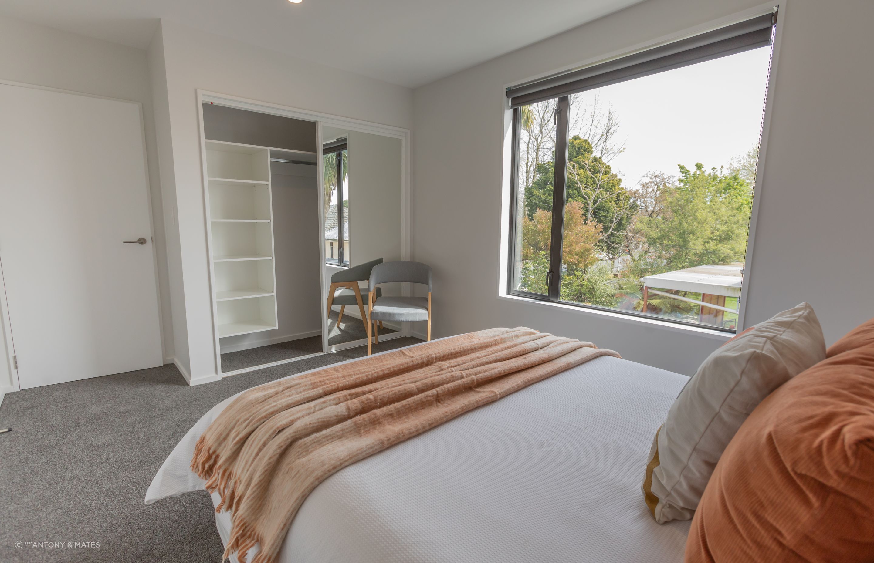 Selwyn St, Spreydon - x5 townhouses