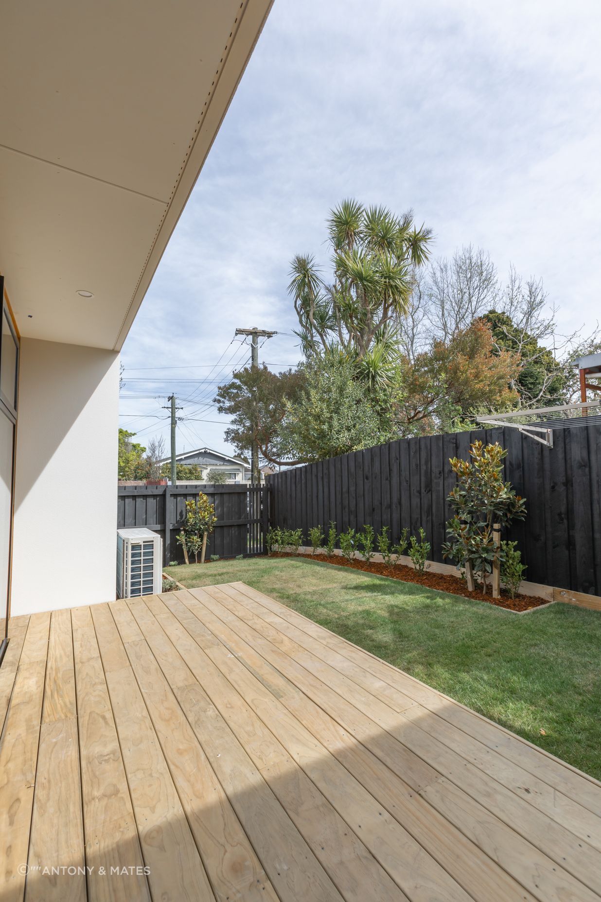 Selwyn St, Spreydon - x5 townhouses