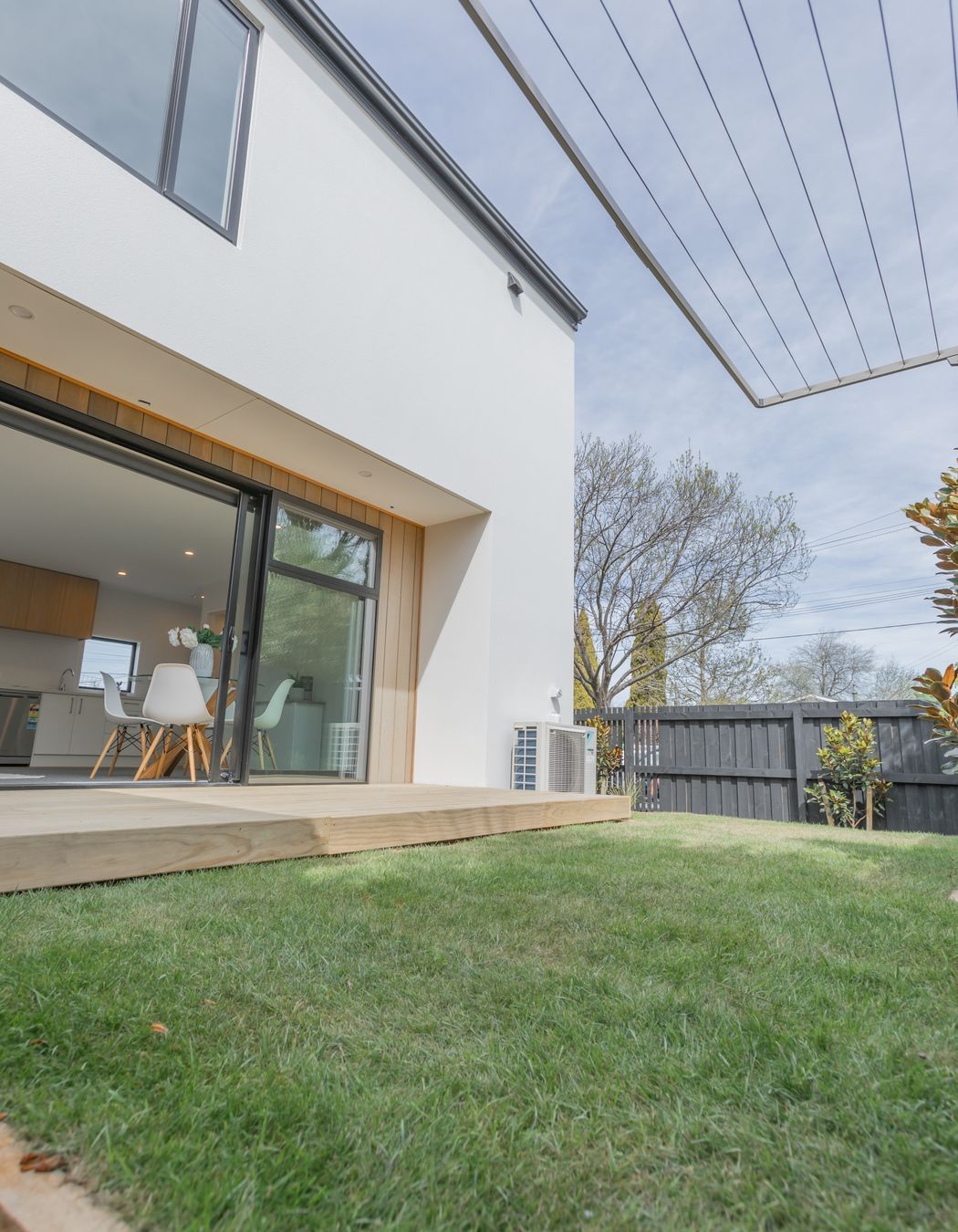 Selwyn St, Spreydon - x5 townhouses